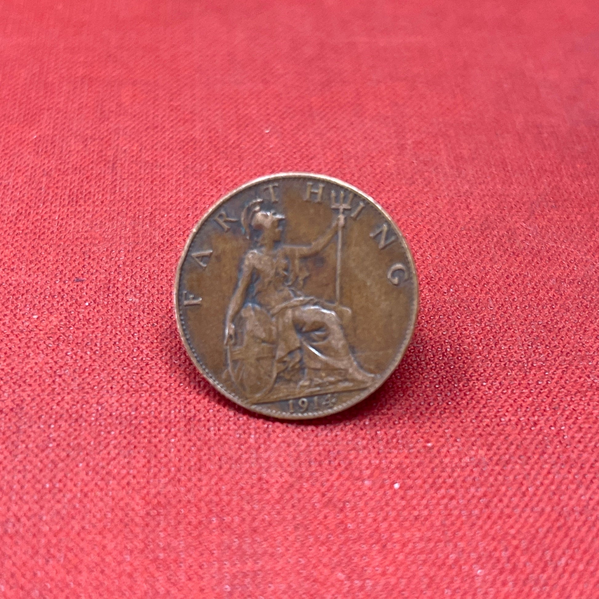 Discover the King George V Farthing, minted from 1911 to 1936. Featuring the iconic Britannia design and King George V's portrait, these historic bronze coins are perfect for collectors and history enthusiasts.