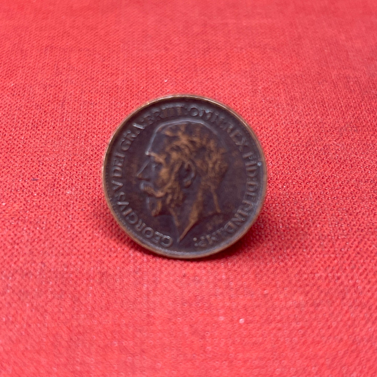Discover the King George V Farthing, minted from 1911 to 1936. Featuring the iconic Britannia design and King George V's portrait, these historic bronze coins are perfect for collectors and history enthusiasts.
