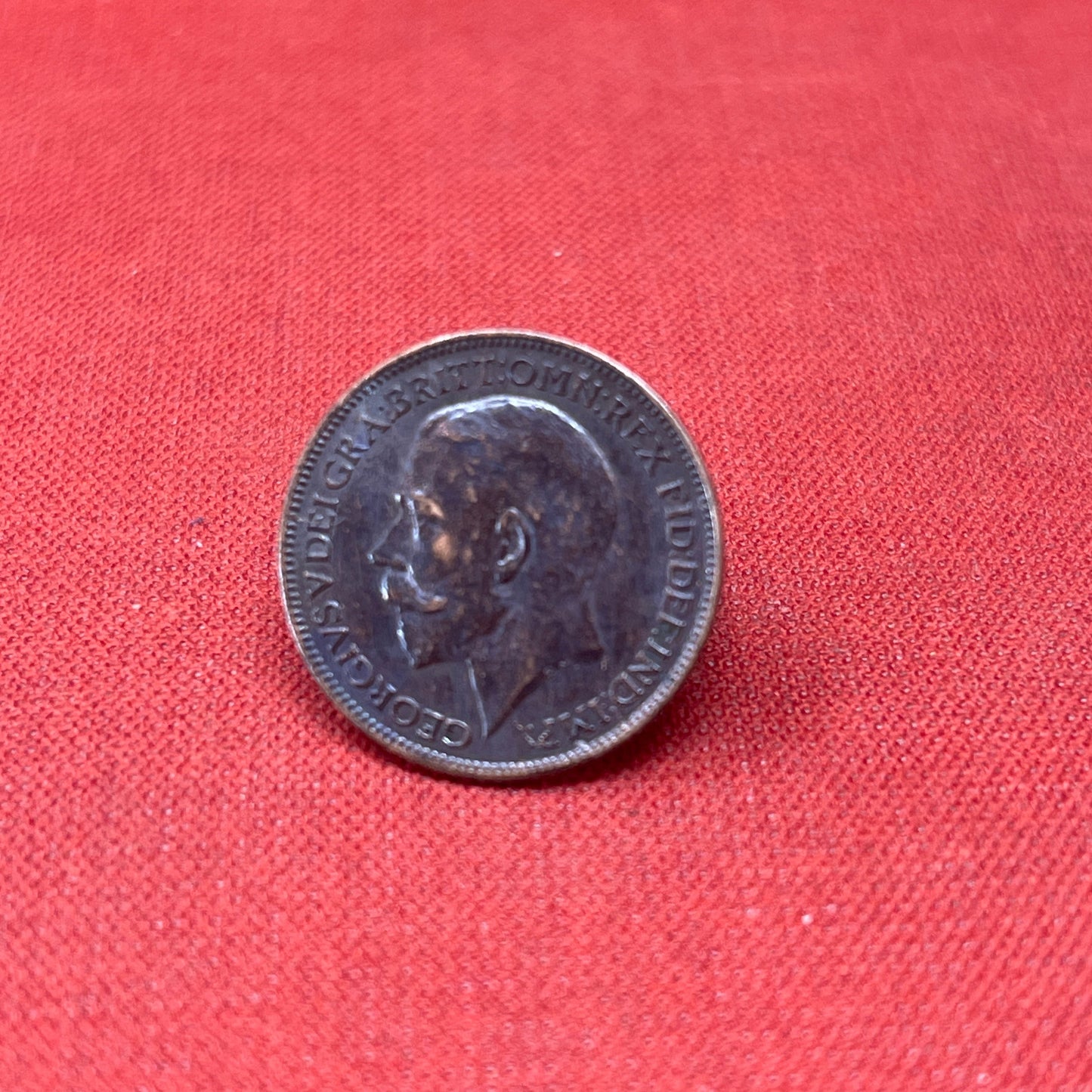 Discover the King George V Farthing, minted from 1911 to 1936. Featuring the iconic Britannia design and King George V's portrait, these historic bronze coins are perfect for collectors and history enthusiasts.