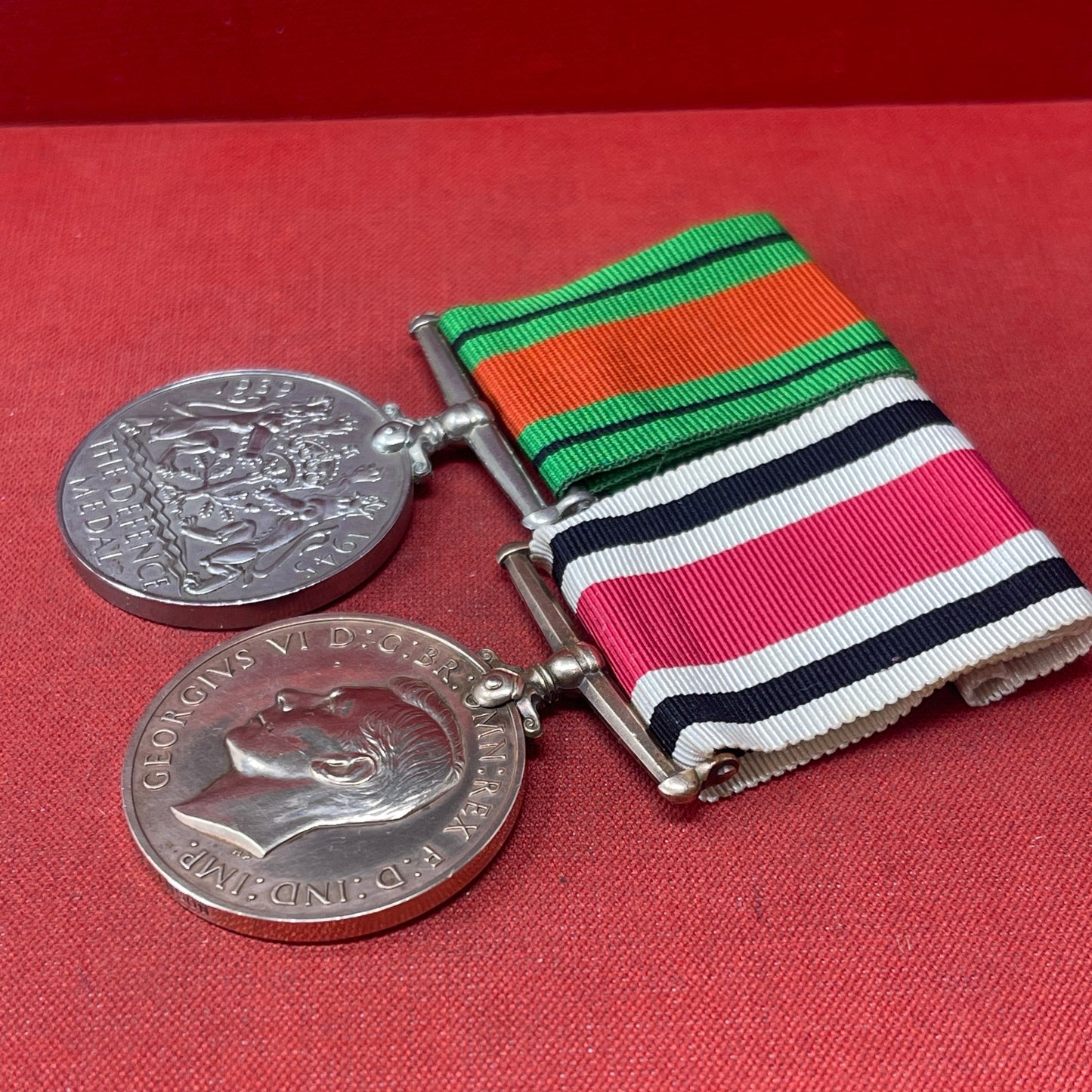 WW2 Pair of British War Medals, Defence Medal, 1939-45 Medal.