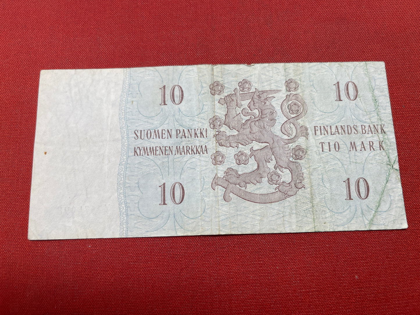10 Finnish Markkaa banknote Serial Y2674098
