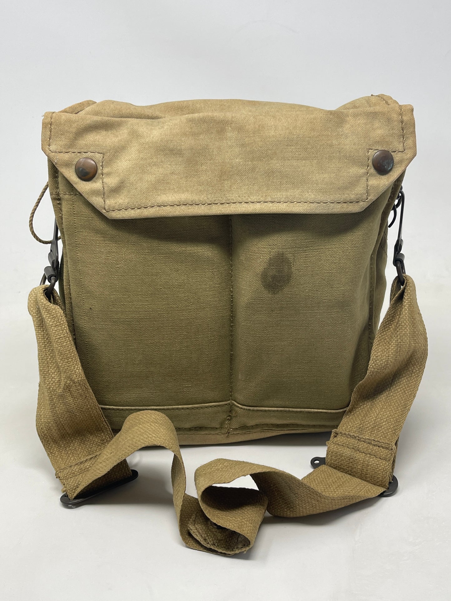 British Respirator, Anti-Gas, General Service, Mk V & Haversack, Mk VI: