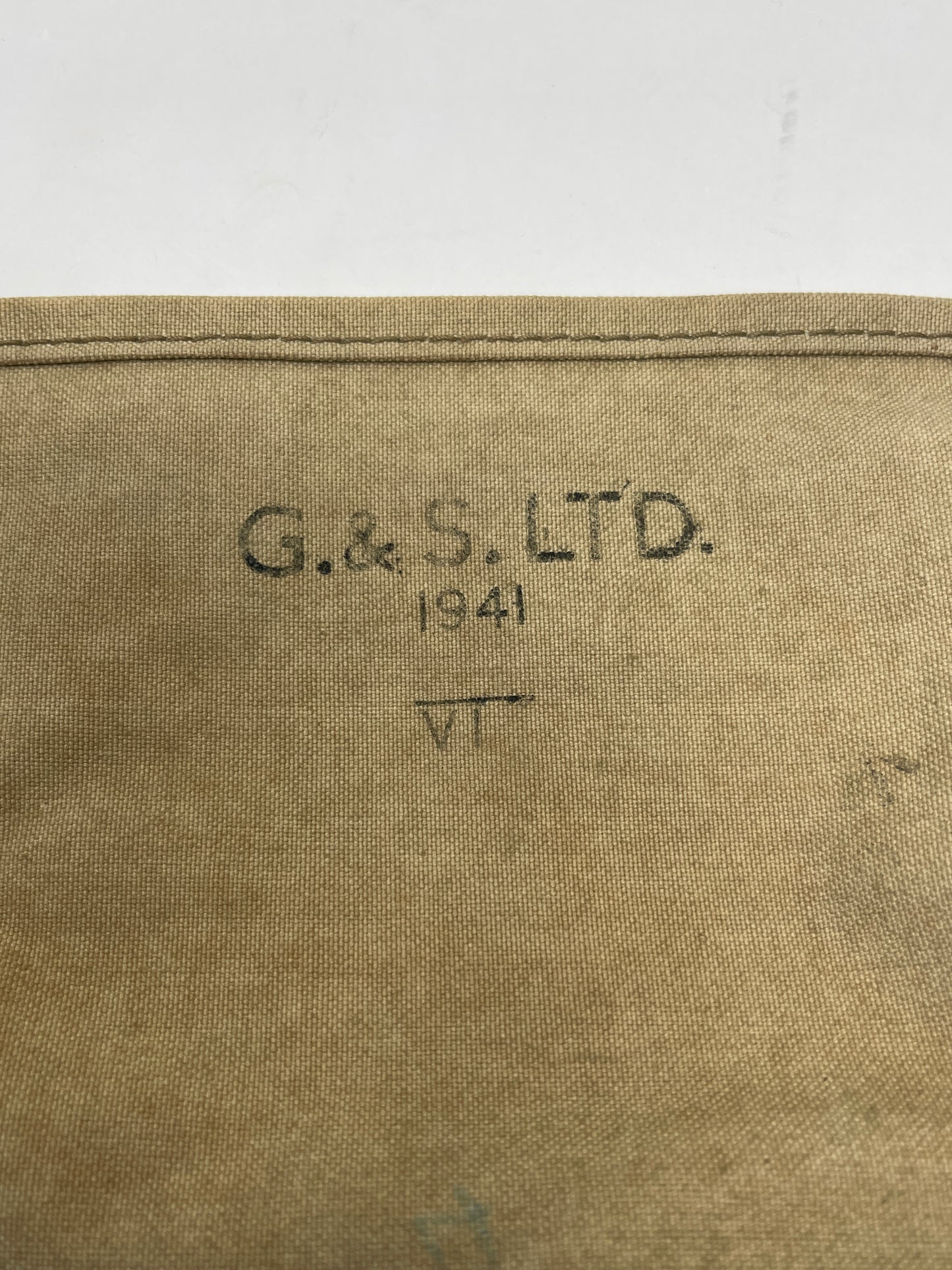 British Respirator, Anti-Gas, General Service, Mk V & Haversack, Mk VI: