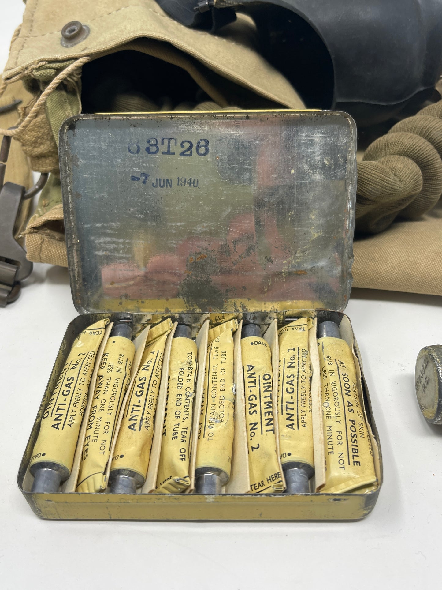 British Respirator, Anti-Gas, General Service, Mk V & Haversack, Mk VI: