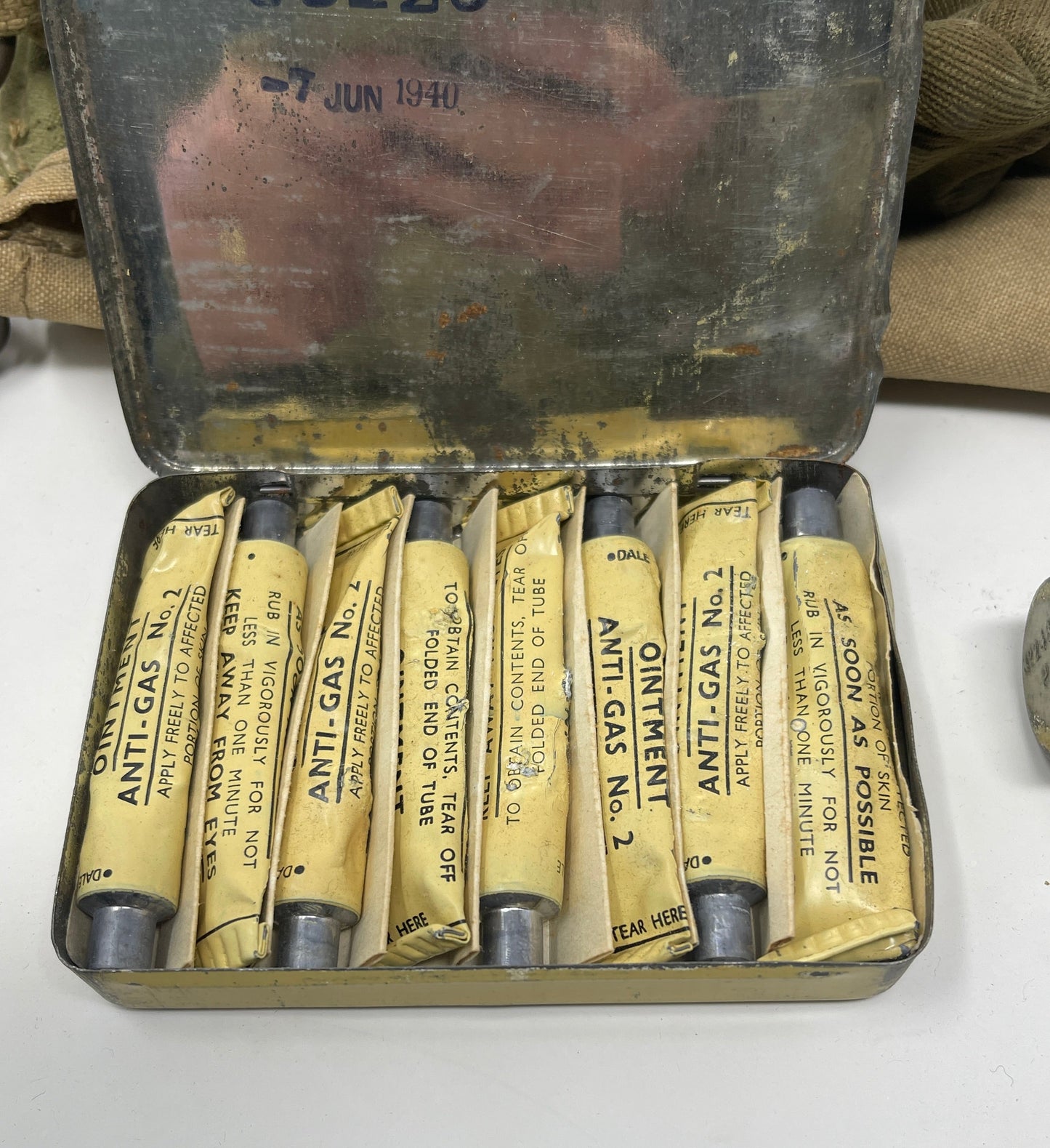 British Respirator, Anti-Gas, General Service, Mk V & Haversack, Mk VI: