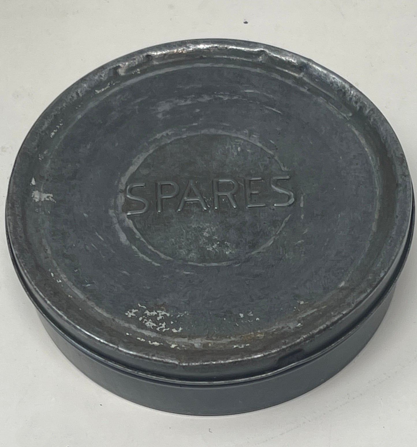 view of to of An original WW2 "Hurlock " field cooker spare parts tin