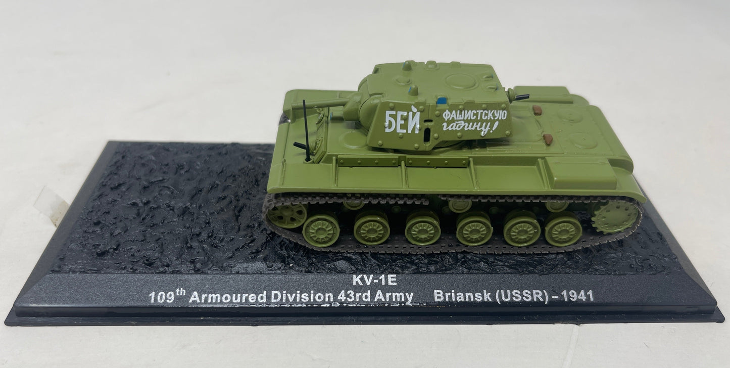 KV-1E 109th Armoured Division 43rd Army Briansk USSR 1941 1/72