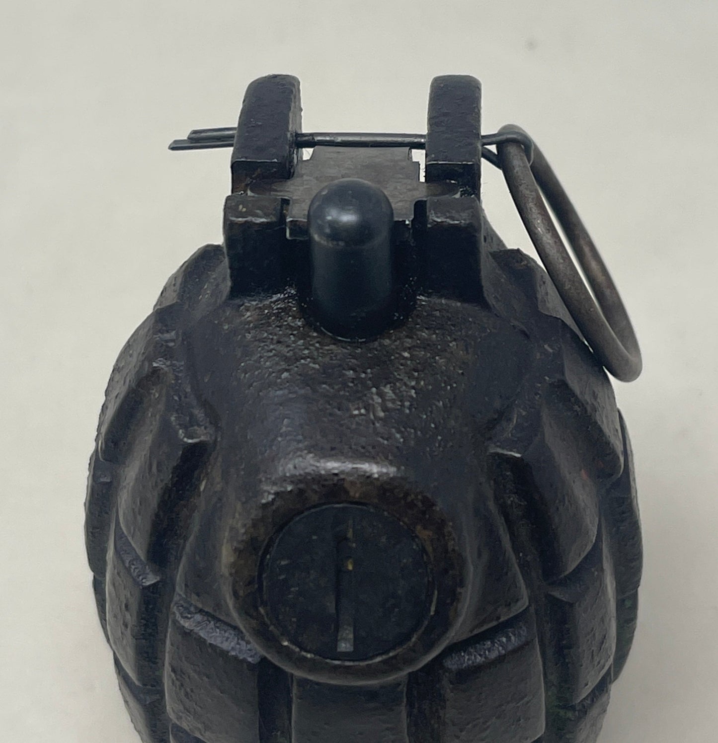 WW2 British N° 36 Mills Grenade with 1943 Dated Base.