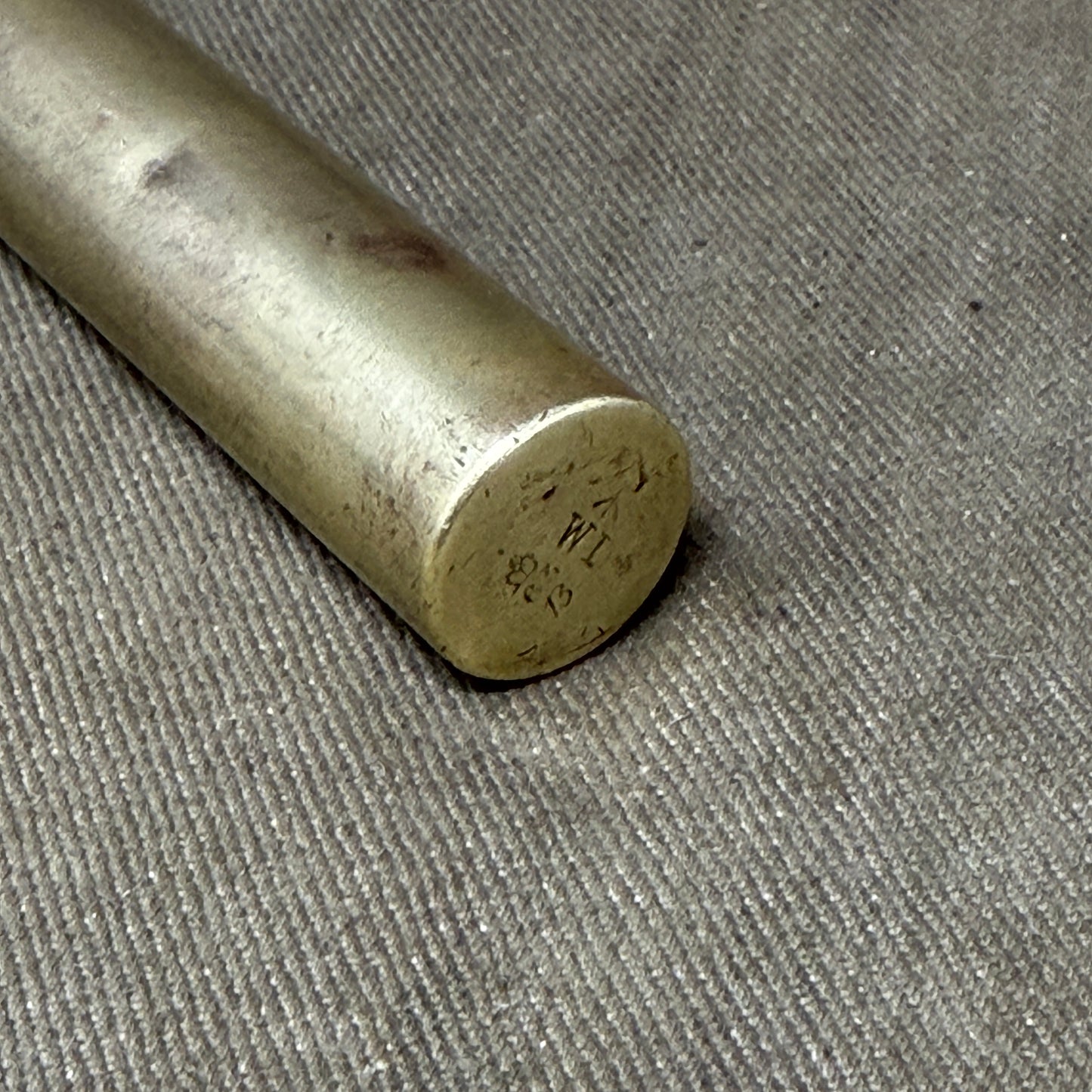 Original British Army Mk IV Lee-Enfield Brass Rifle Oil Bottle – Complete with Applicator – Broad Arrow & Crown/62/B Inspection Mark – c.1906–1925