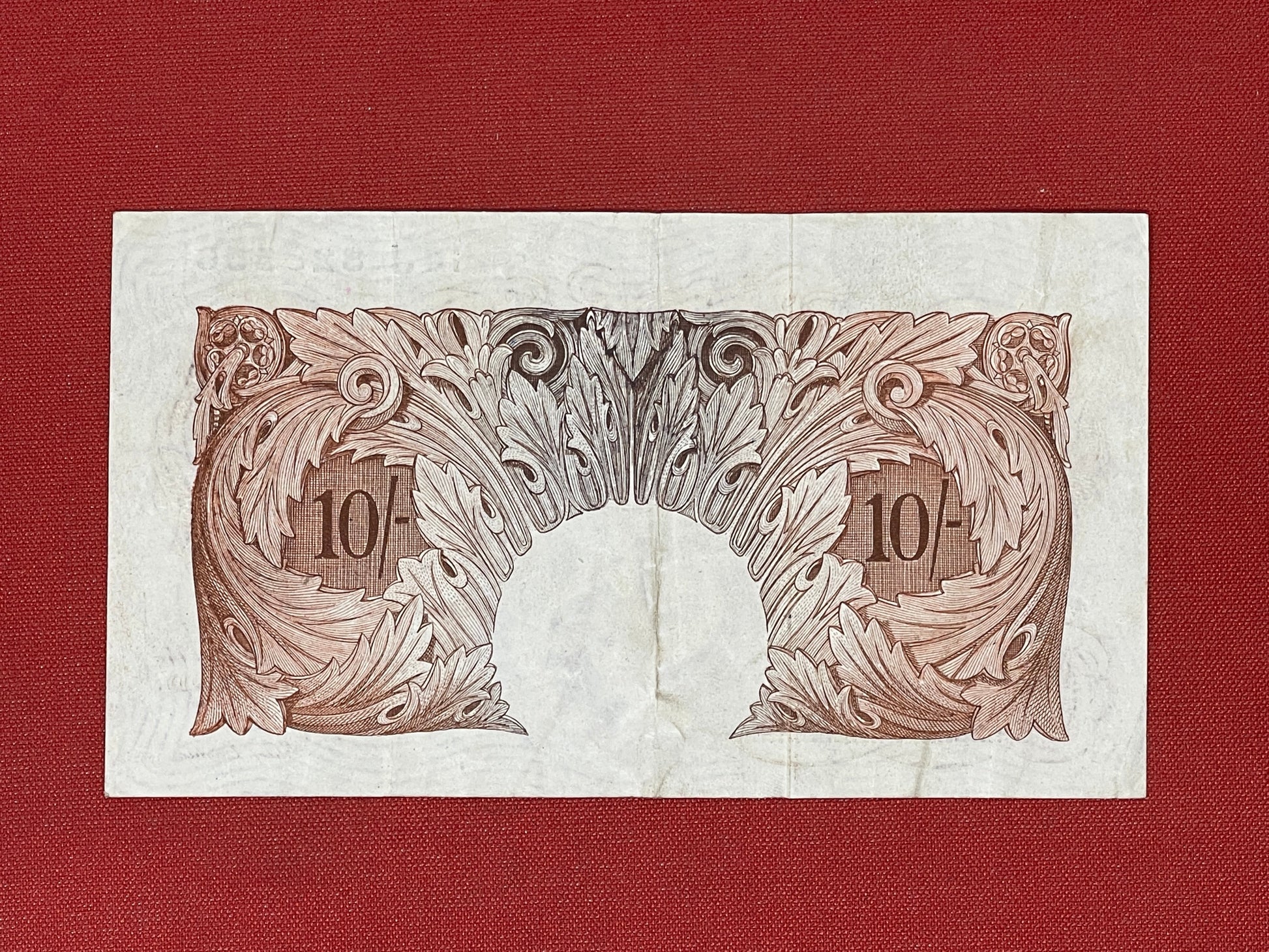 K.O.Peppiatt, 10 Shilling, 14J 829556 ( Dugg. B.262 ) Series "A" Britannia Issue