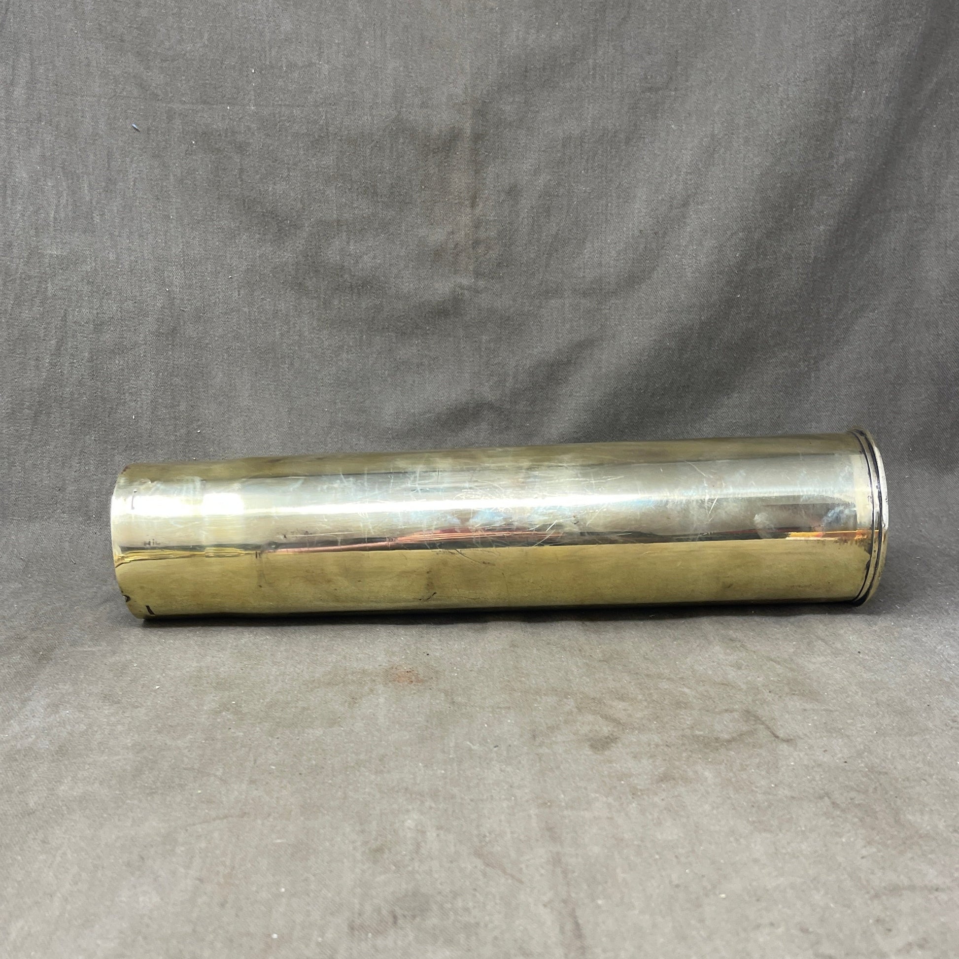 US 75mm M18 Shell Case 1942 Dated