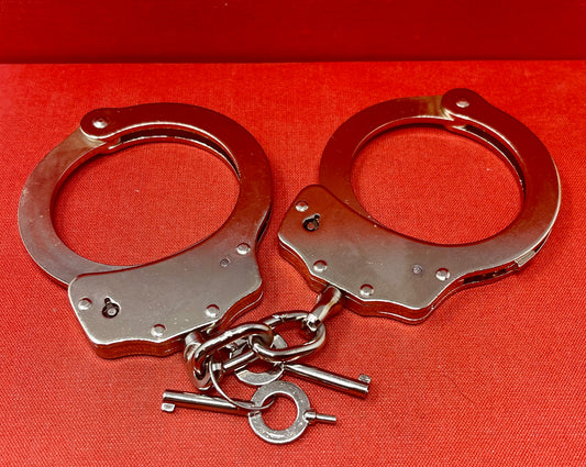 Heavy Duty Handcuffs