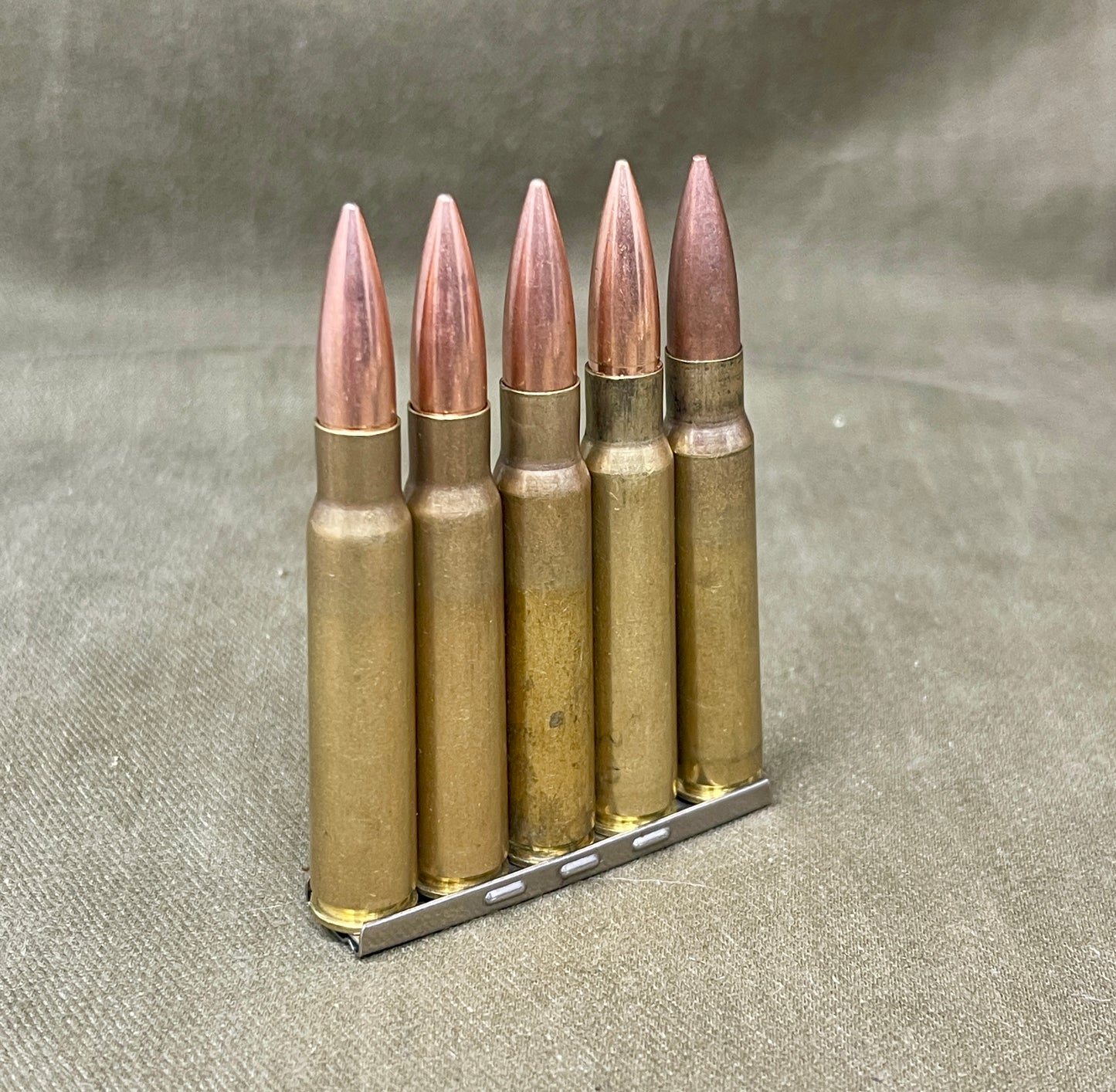 5 × INERT 7.92×57mm Rounds on Original Stripper Clip — Deactivated Display Set