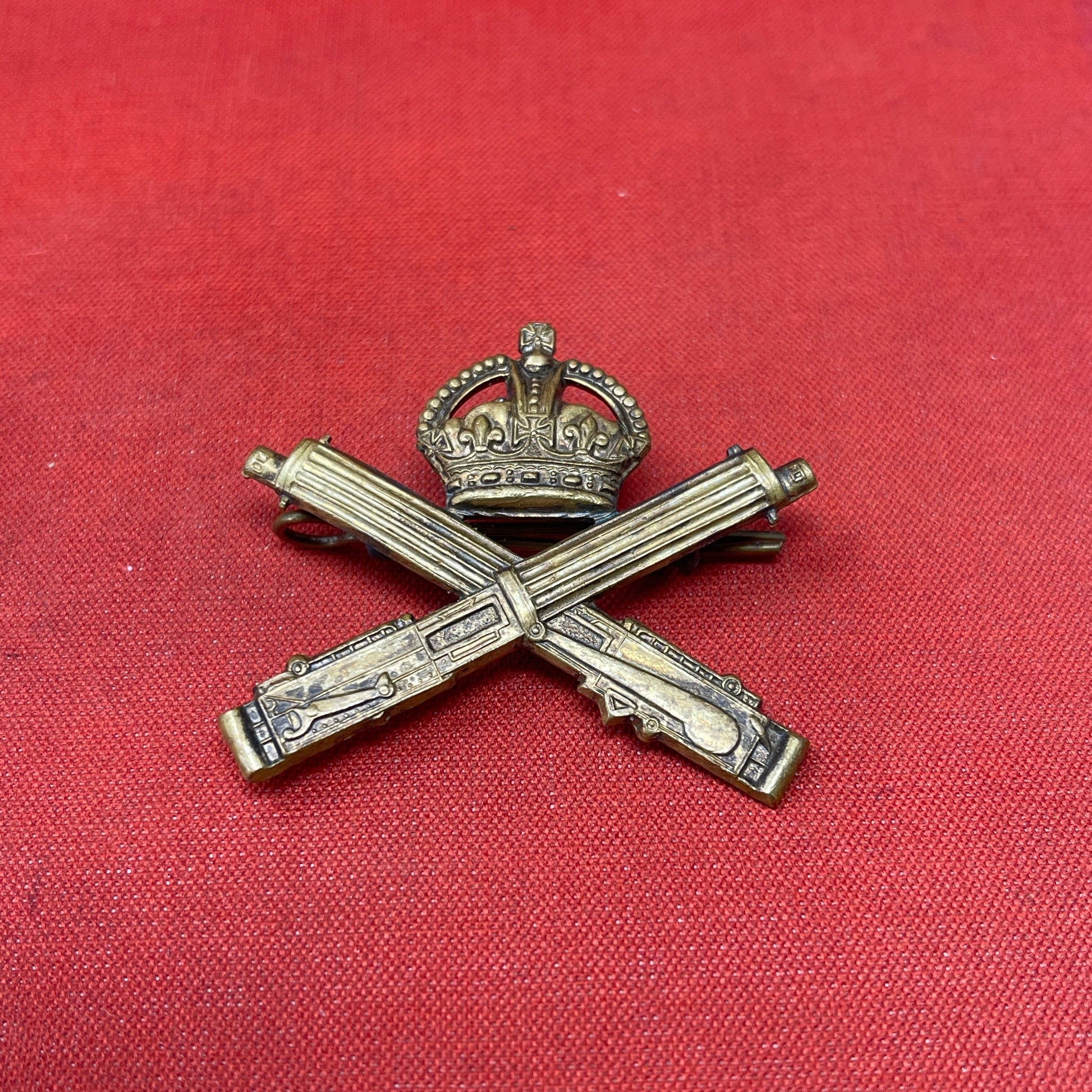 Machine Gun Corps MGC WW1 Machine Gun Corps MGC Cap Badge - EARLY PATTERN