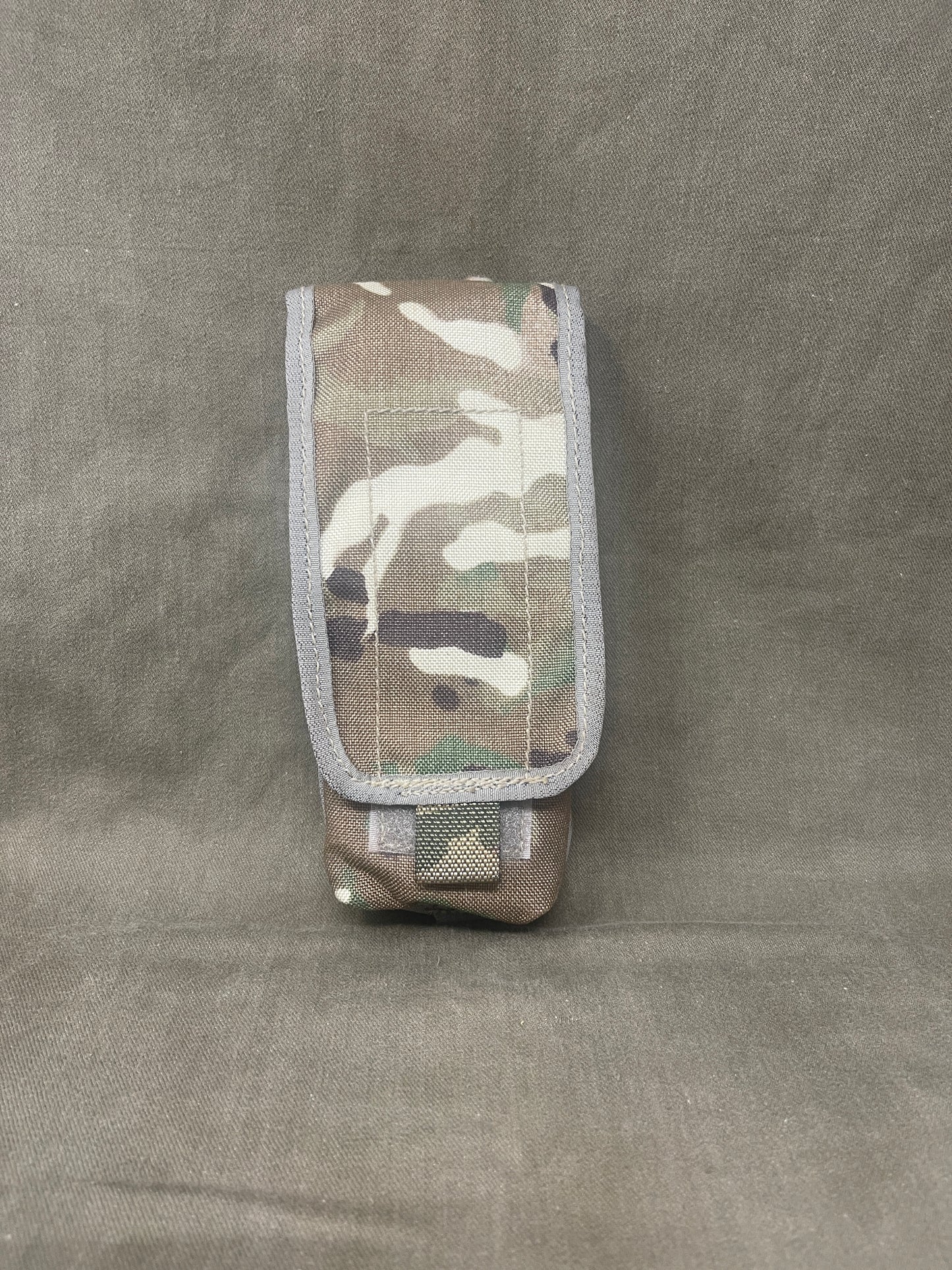 1 x Pouch 1 x 30rnd Magazines 