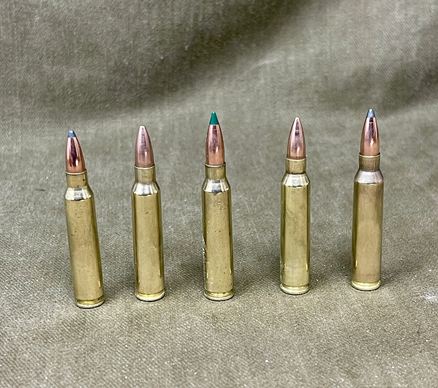 Selection of 5× Inert .223 / 5.56 NATO Rounds – Hunting & Military Mix