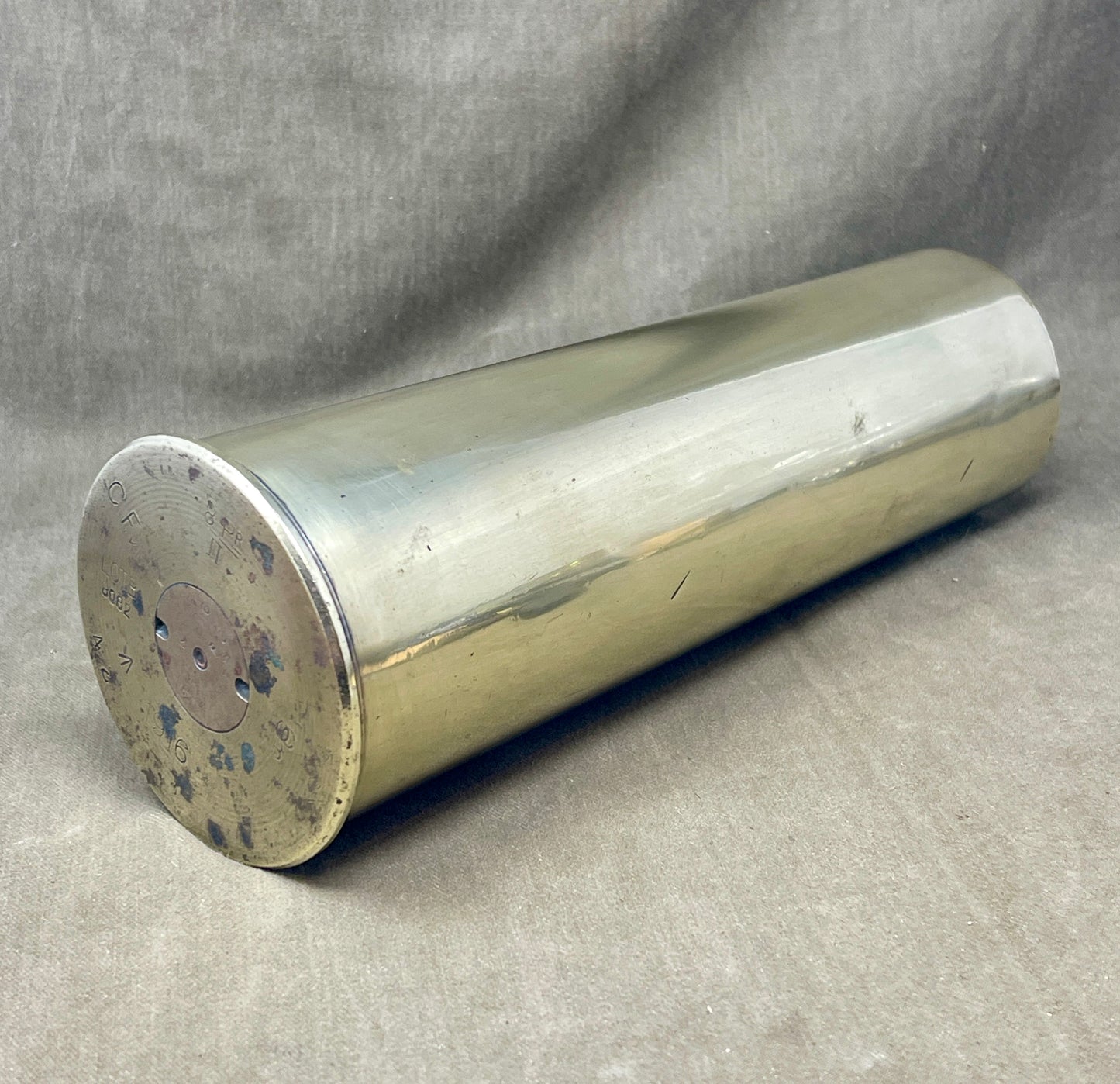 WW1 18-Pounder Brass Cartridge Case for British QF 18-Pounder Gun (1916)