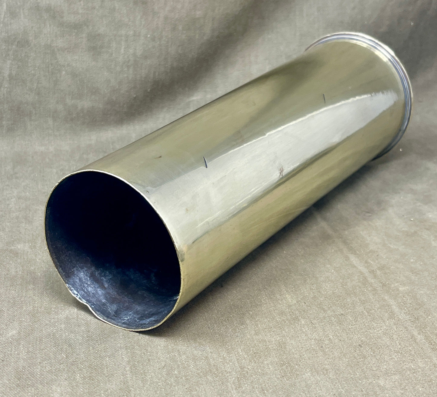 WW1 18-Pounder Brass Cartridge Case for British QF 18-Pounder Gun (1916)