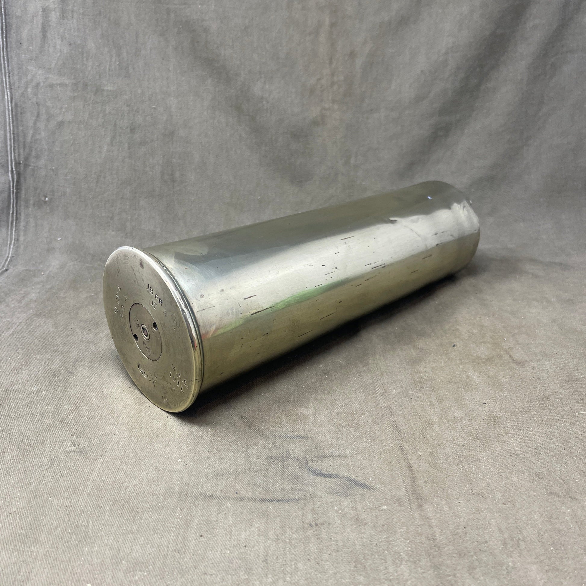 WW1 18-Pounder Brass Cartridge Case for British QF 18-Pounder Gun (1915)