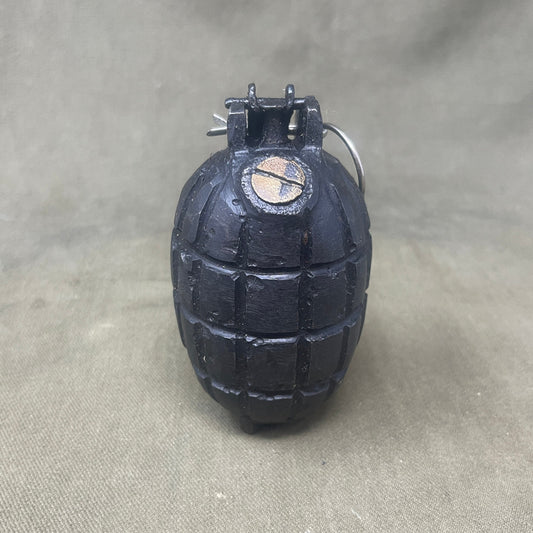 WW2 British N° 36 Mills Grenade with 1943 Dated Base.