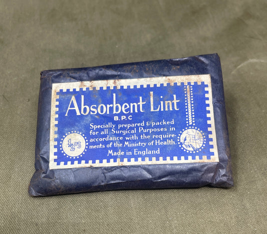Original WWII Absorbent Lint B.P.C. – 1/2 oz Vintage Dressing