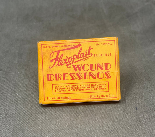 Vintage WWII Flexoplast Flexible Wound Dressing – Complete