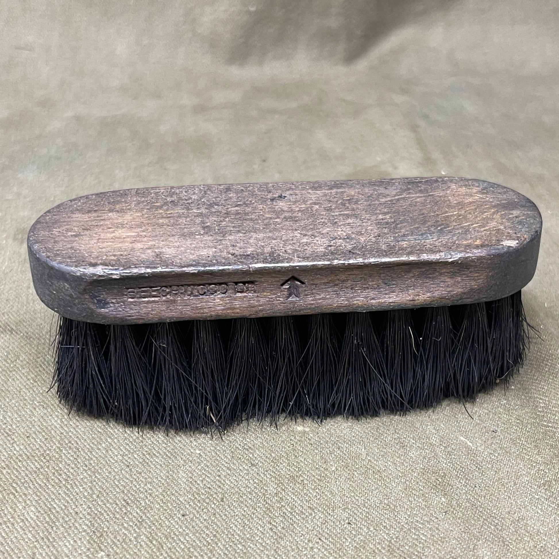 British Army WW2 1940 Dated Briton Bootbrush