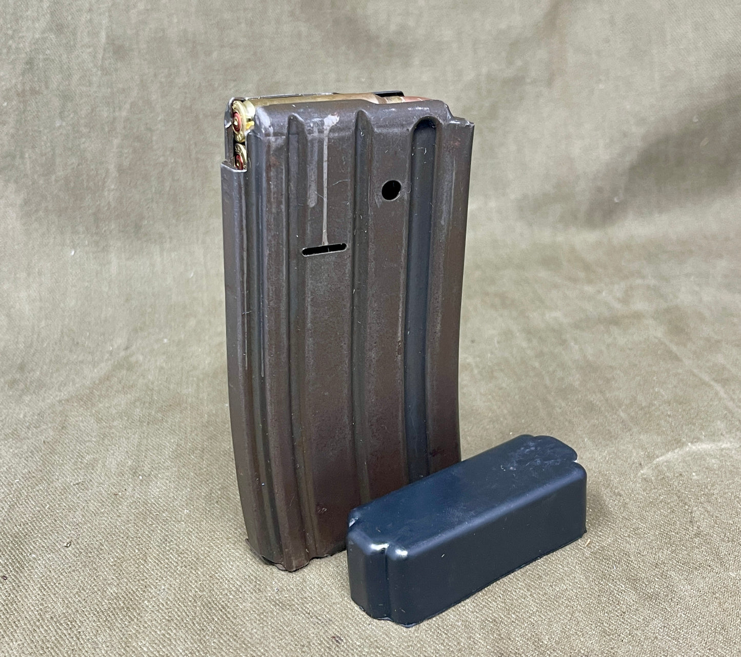 20-Round AR-18 Magazine with 20 INERT 5.56mm Rounds – Display / Collector Item