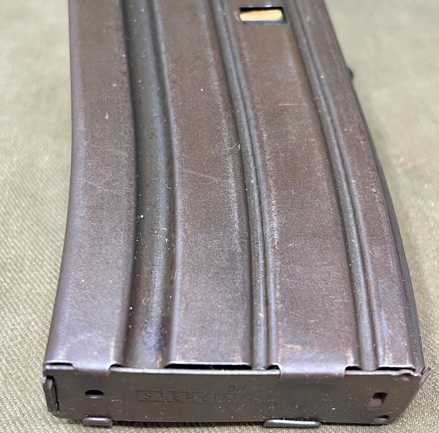 20-Round AR-18 Magazine with 20 INERT 5.56mm Rounds – Display / Collector Item