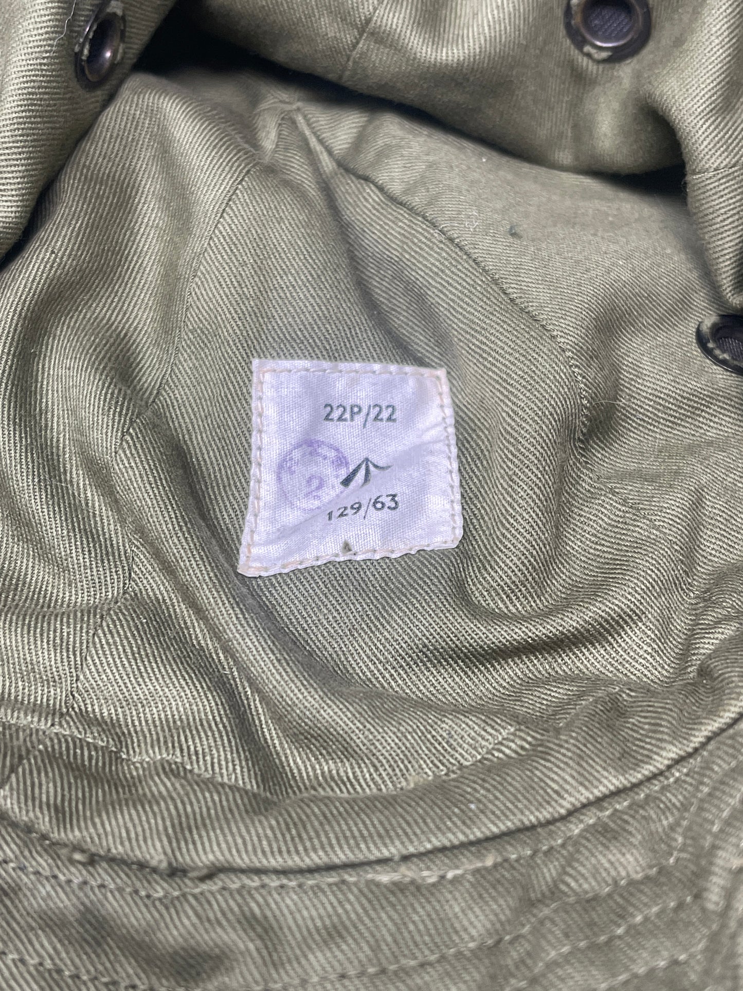 Green 1963 Dated British Jungle Hat | Excellent Condition | Large Adjustable