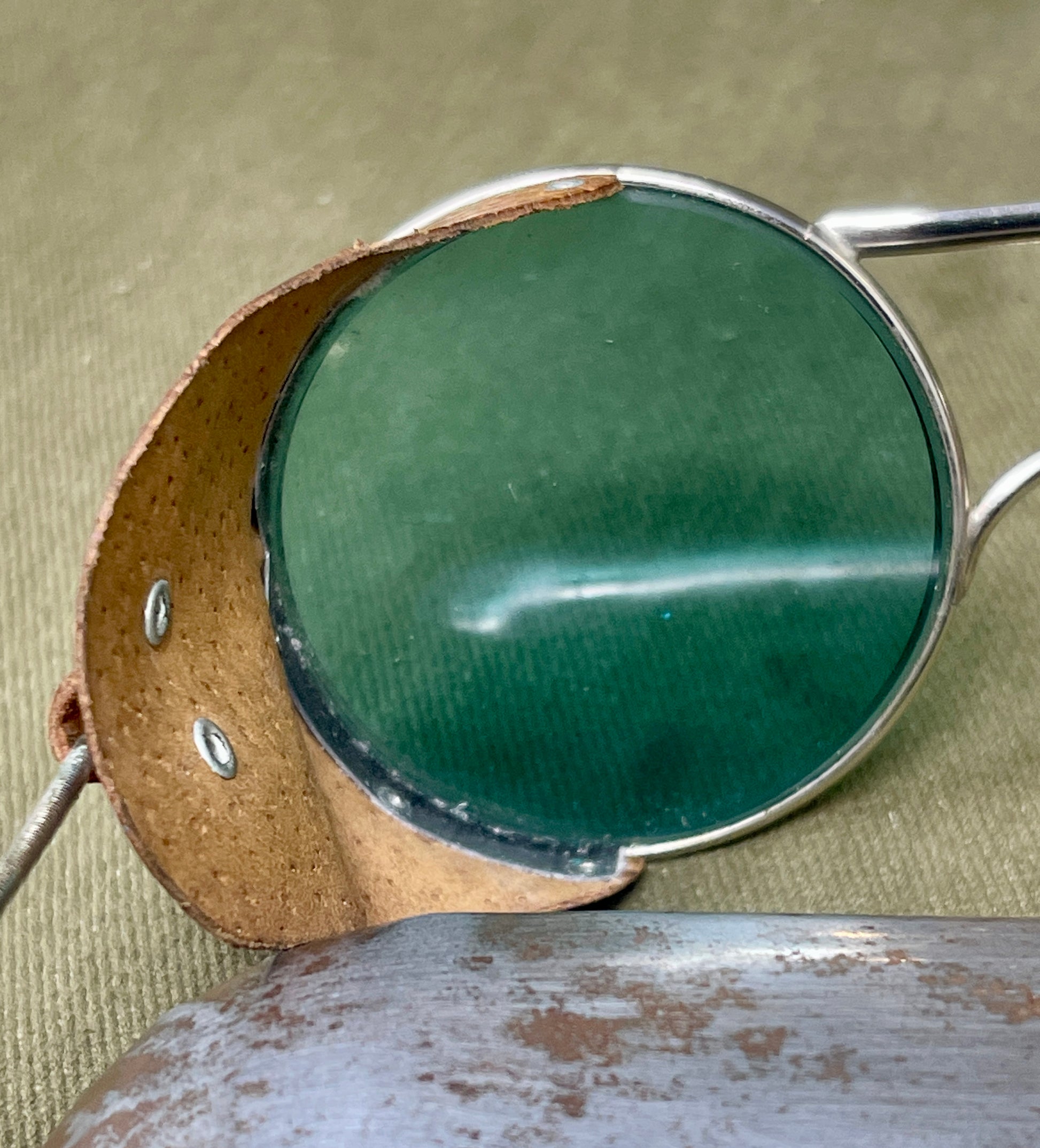 Original Early WW2 RAF Type E2 Anti Glare Spectacles & Air Ministry Storage Case