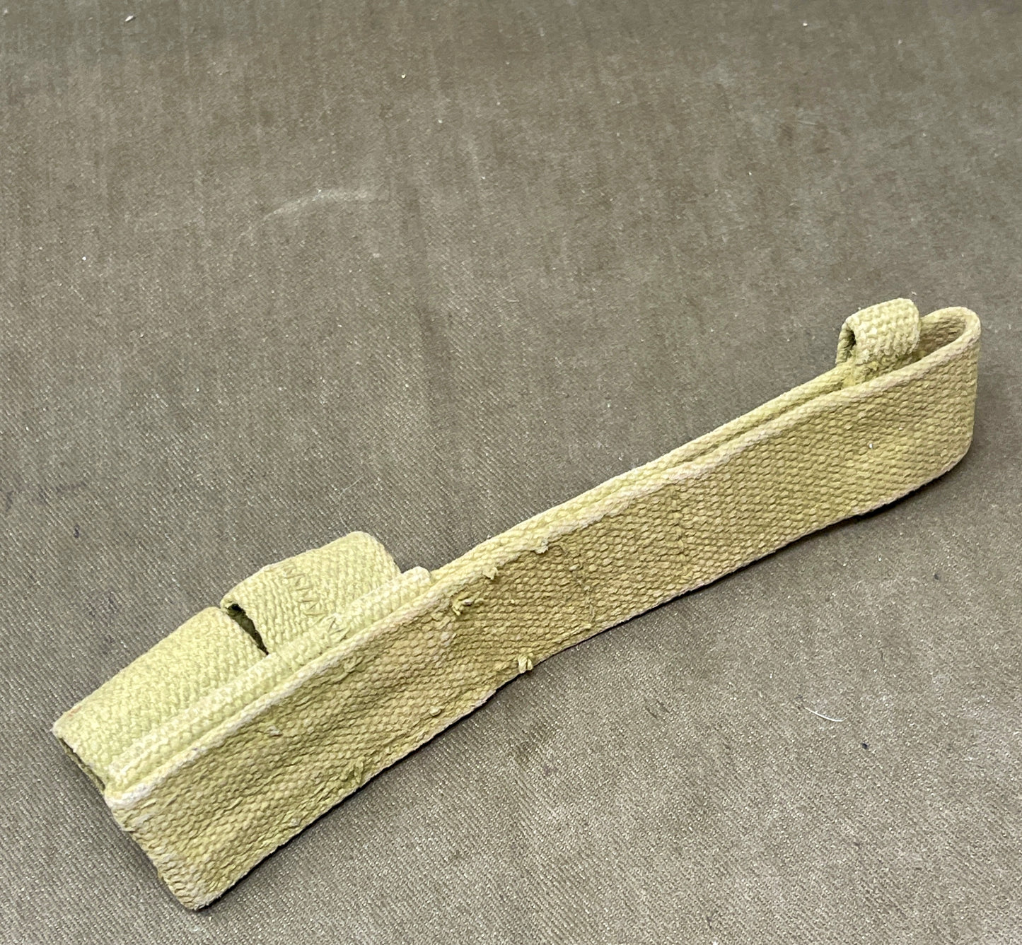 WW2 British Army 1937 Pattern Webbing Bayonet Frog