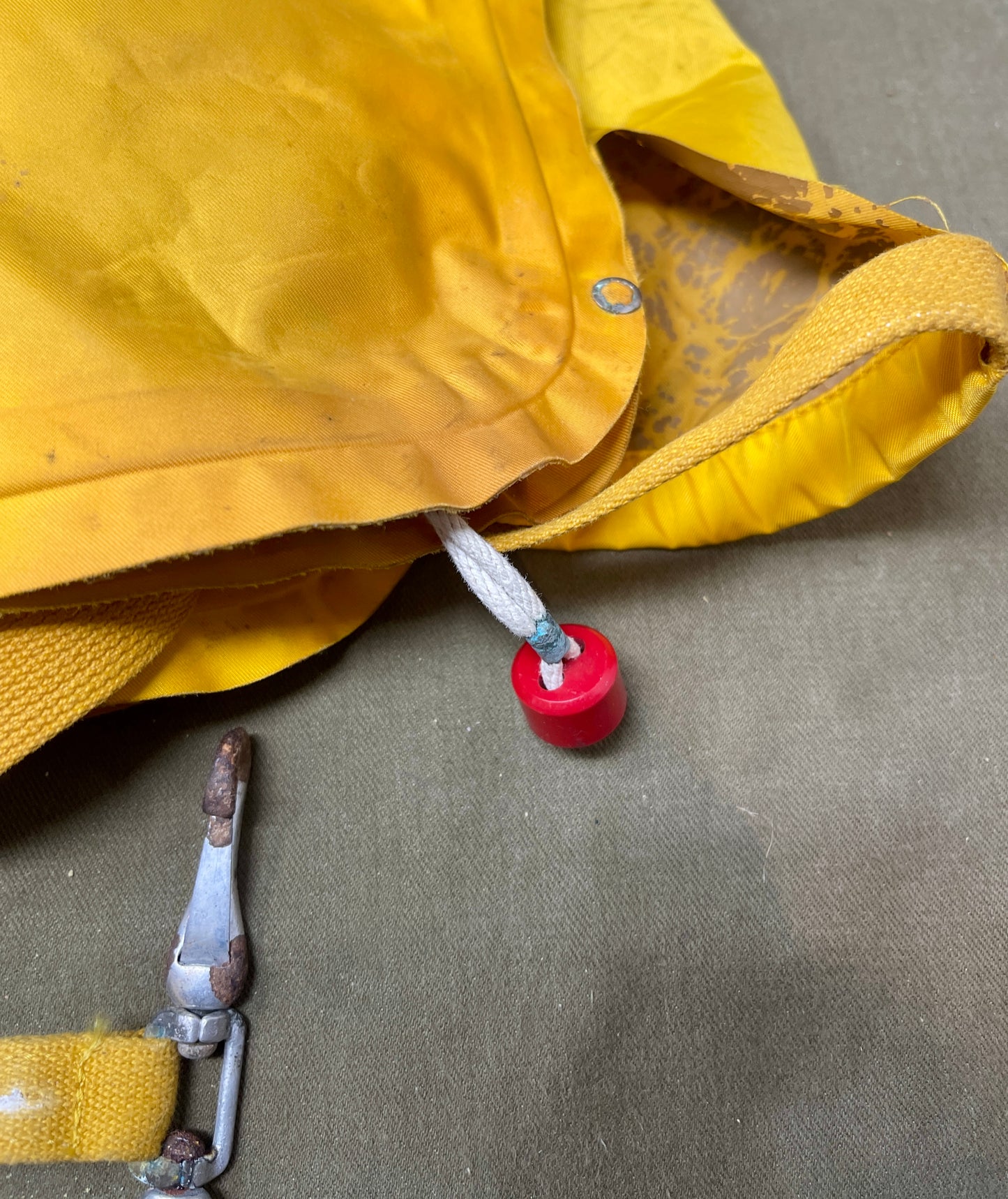 Early Airline “Flying Tiger” Life Jacket – WW2 USAAF Style