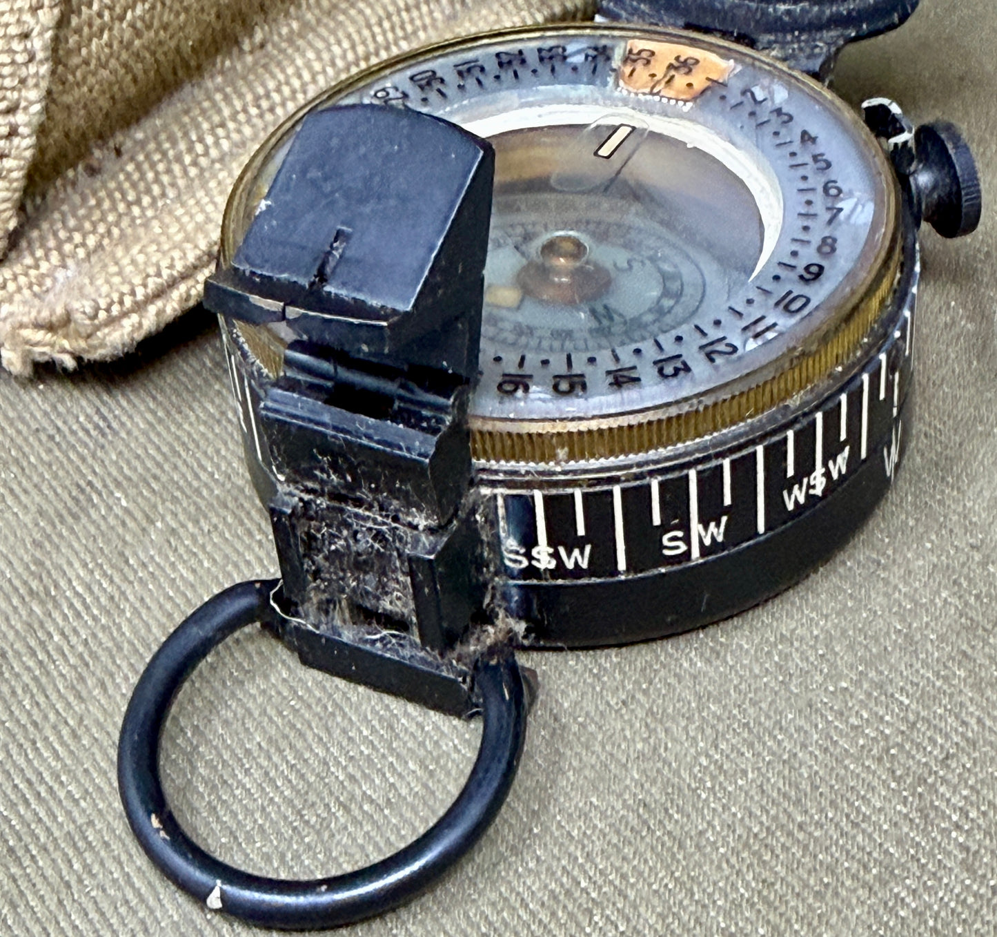 WW2 British MK III Brass Compass – T.G. Co Ltd 1940 with MECo Officer’s Case