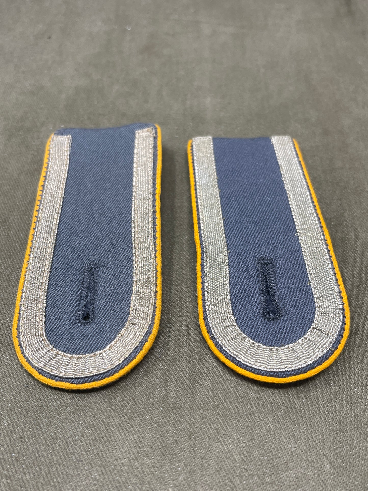 German post WW2 Bundeswehr shoulder boards SIGNAL CORPS SUB-OFFICER