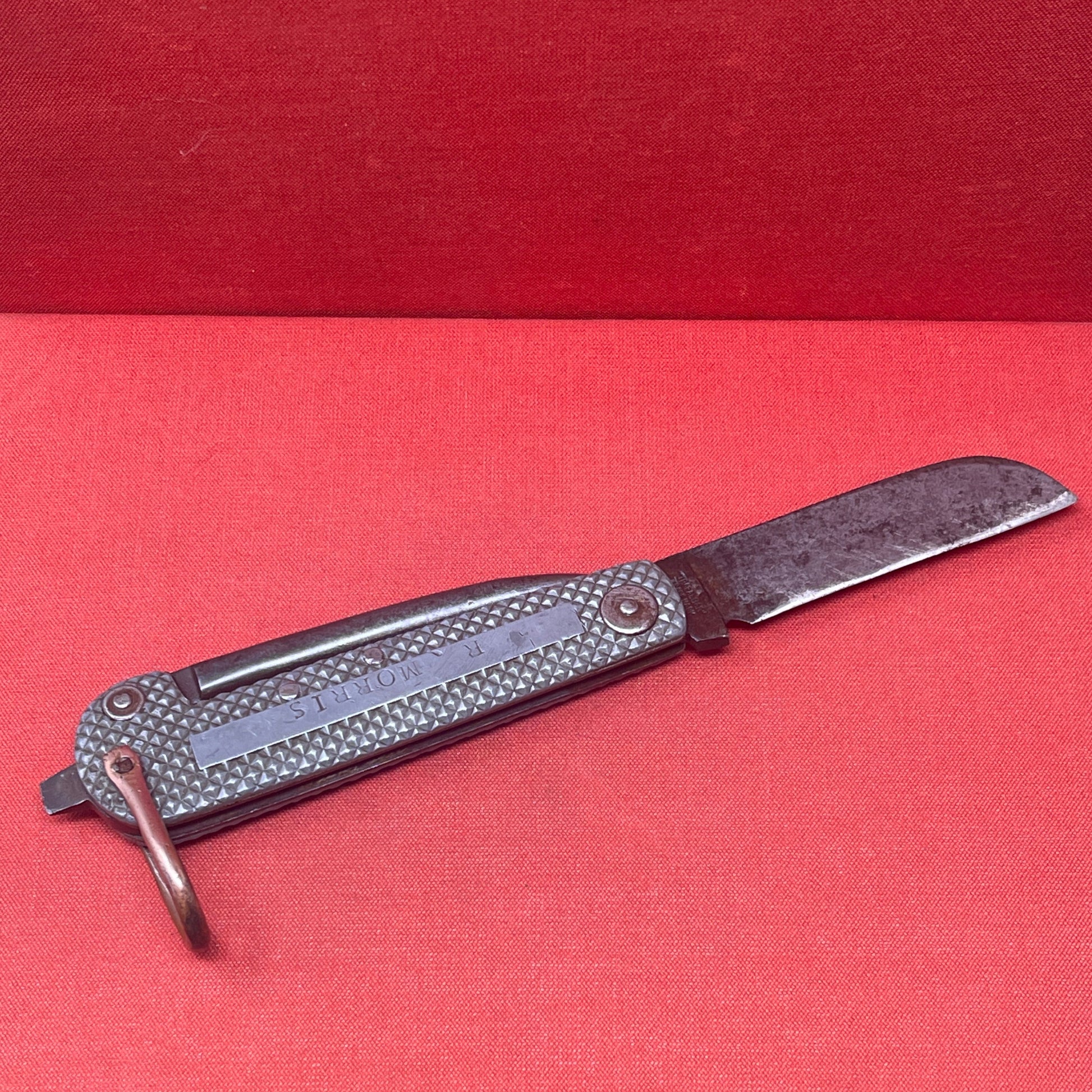 Royal Navy clasp knife, Admiralty Pattern 301