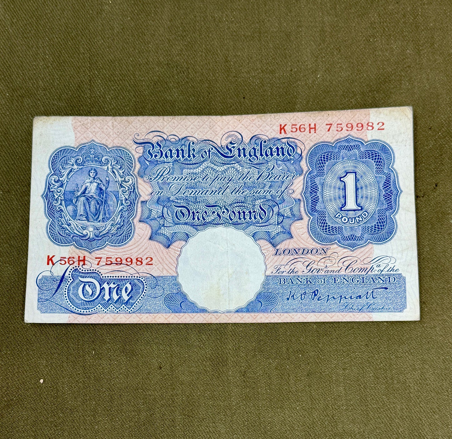 K.O. Peppiatt One Pound Emergency Issue Banknote K56H759982– British Treasury Note (Dugg. B249)