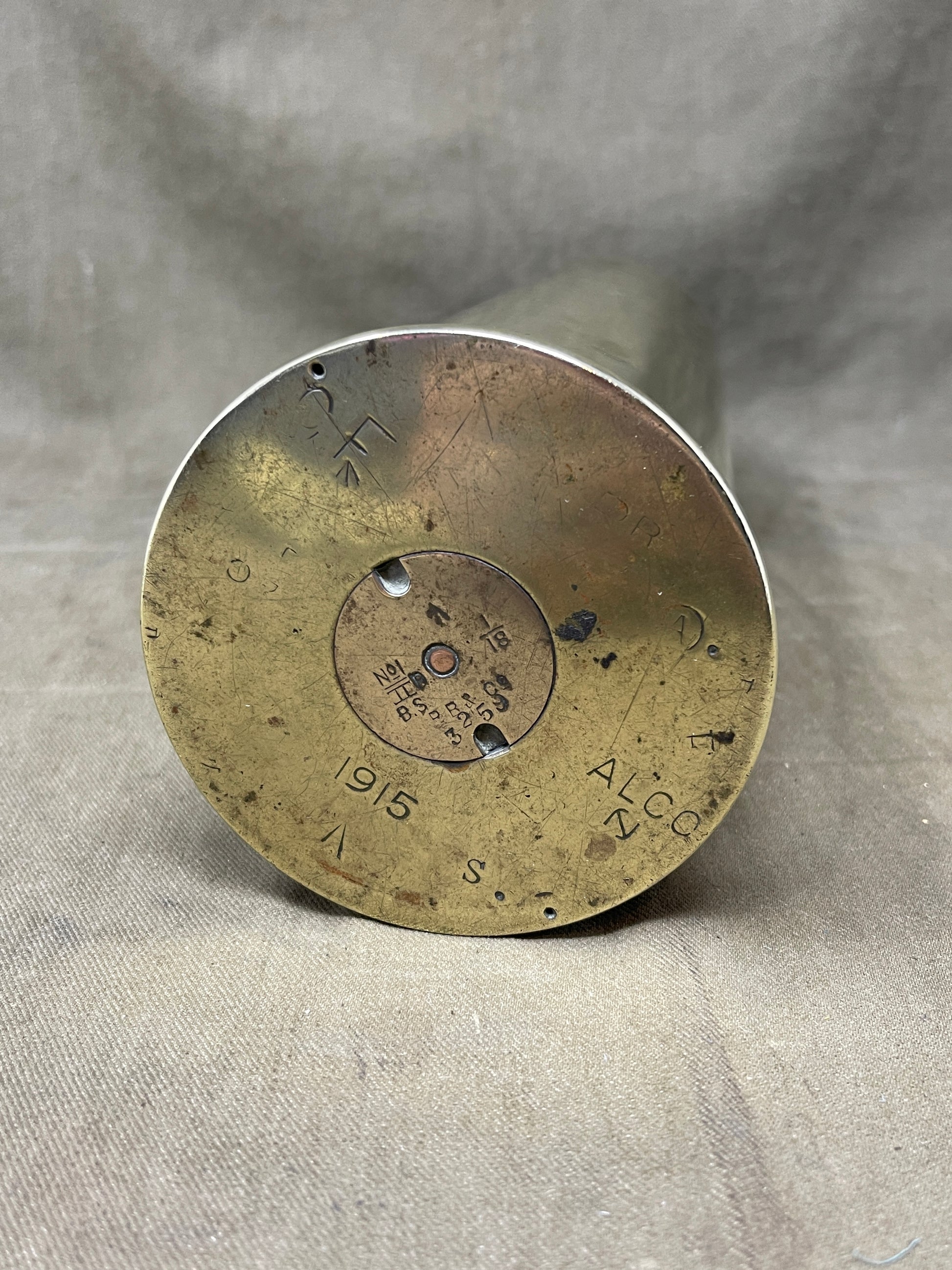 WW1 18-Pounder Brass Cartridge Case for British QF 18-Pounder Gun (1915) 