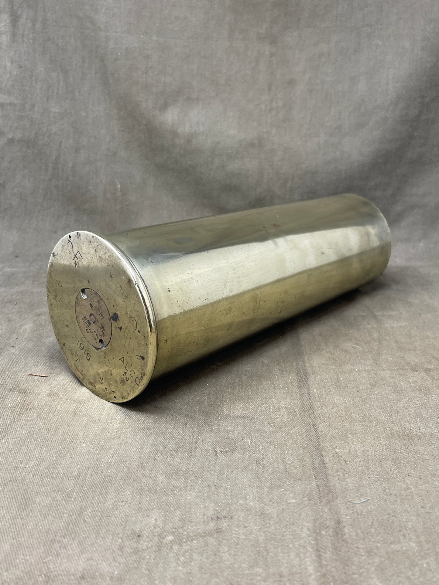 WW1 18-Pounder Brass Cartridge Case for British QF 18-Pounder Gun (1915) 