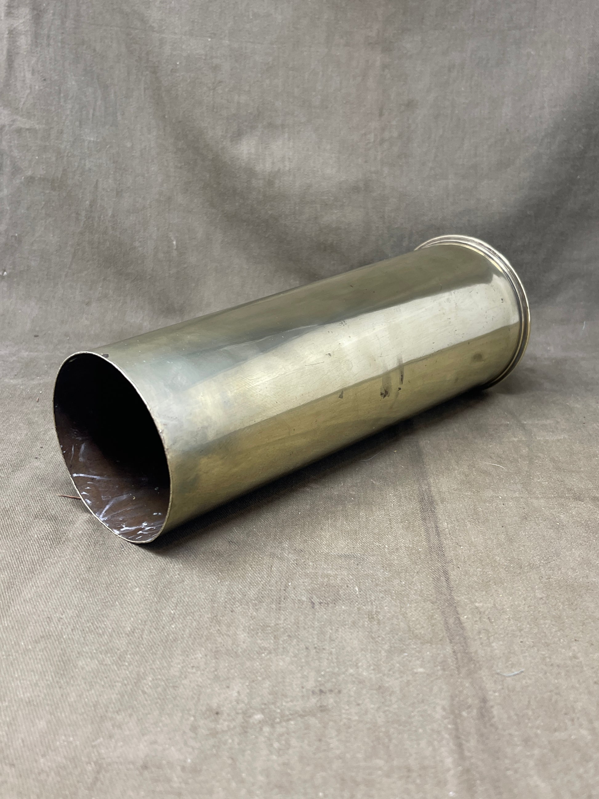 WW1 18-Pounder Brass Cartridge Case for British QF 18-Pounder Gun (1915) 