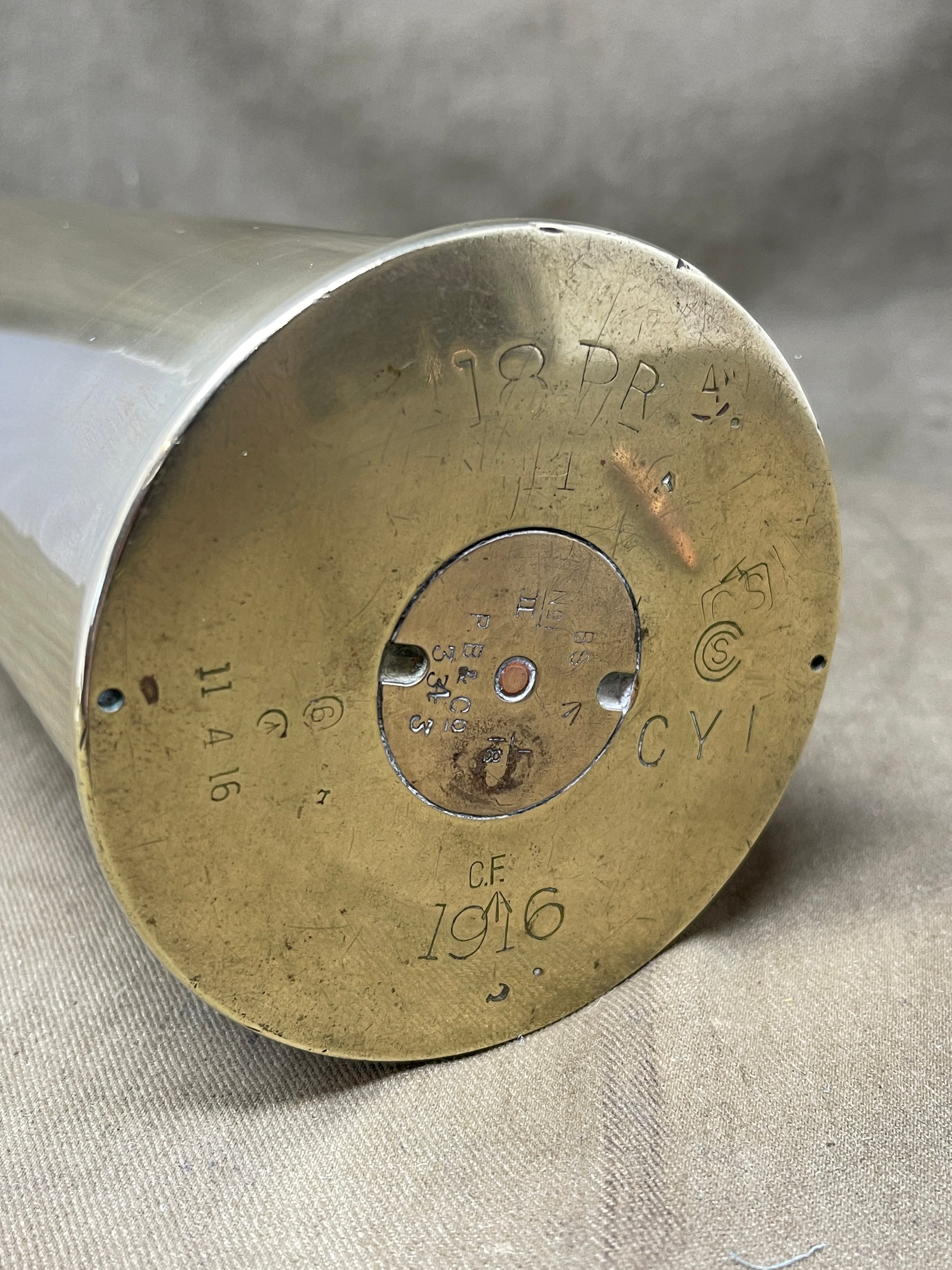 WW1 18-Pounder Brass Cartridge Case for British QF 18-Pounder Gun (1916) 