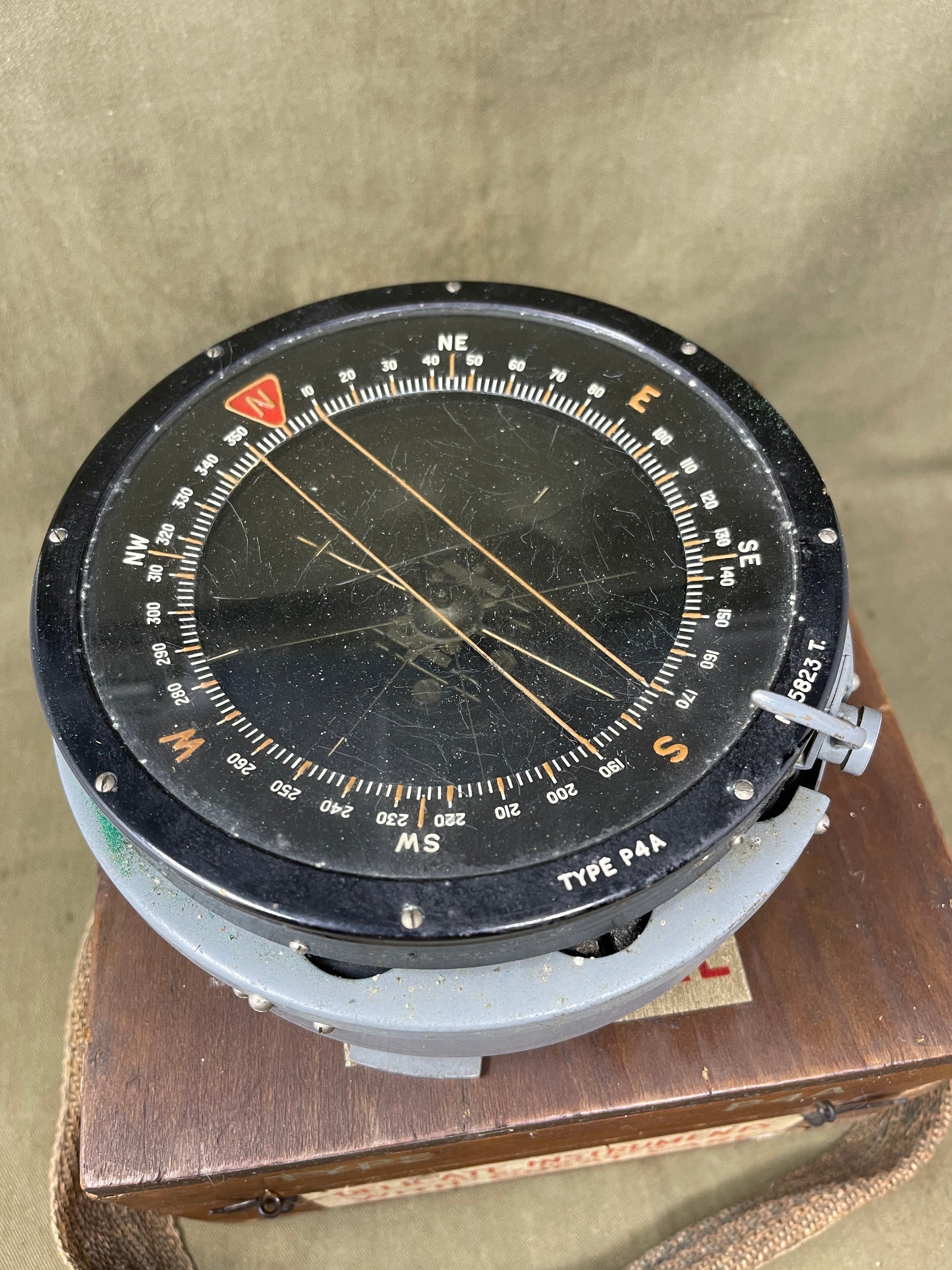 "Royal Air Force RAF Compass, Navigational, Type P4A (RAF Ref 5823T) for Sale – Collectible WWII Aviation Artifact"