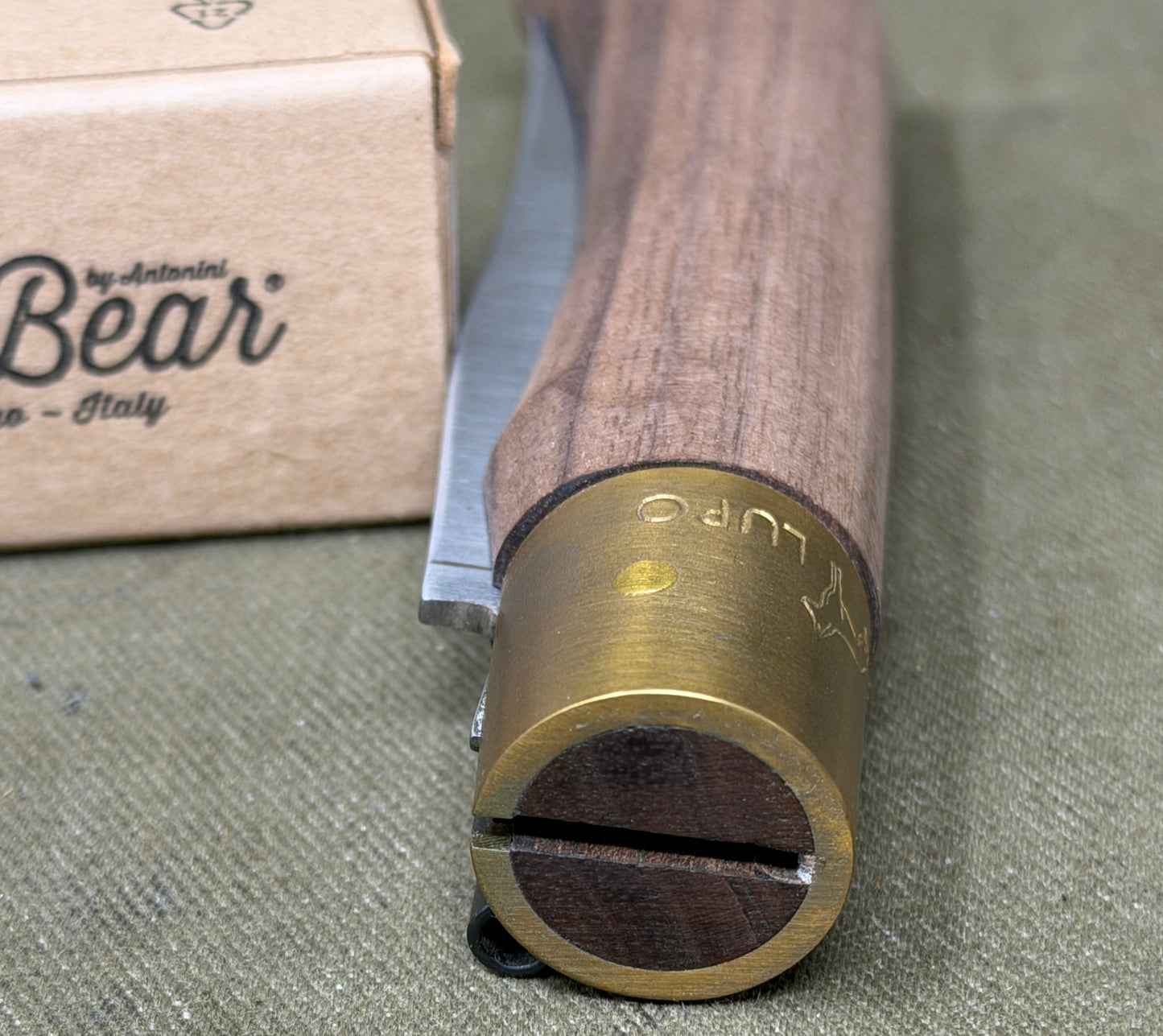 Old Bear Classical Walnut XL, 9307-23-LN pocket knife