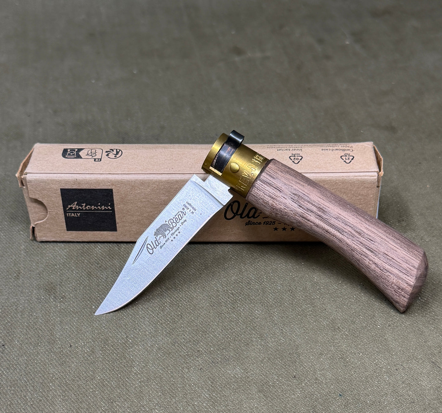 Old Bear Classical Walnut XS, 9307-15-LN pocket knife