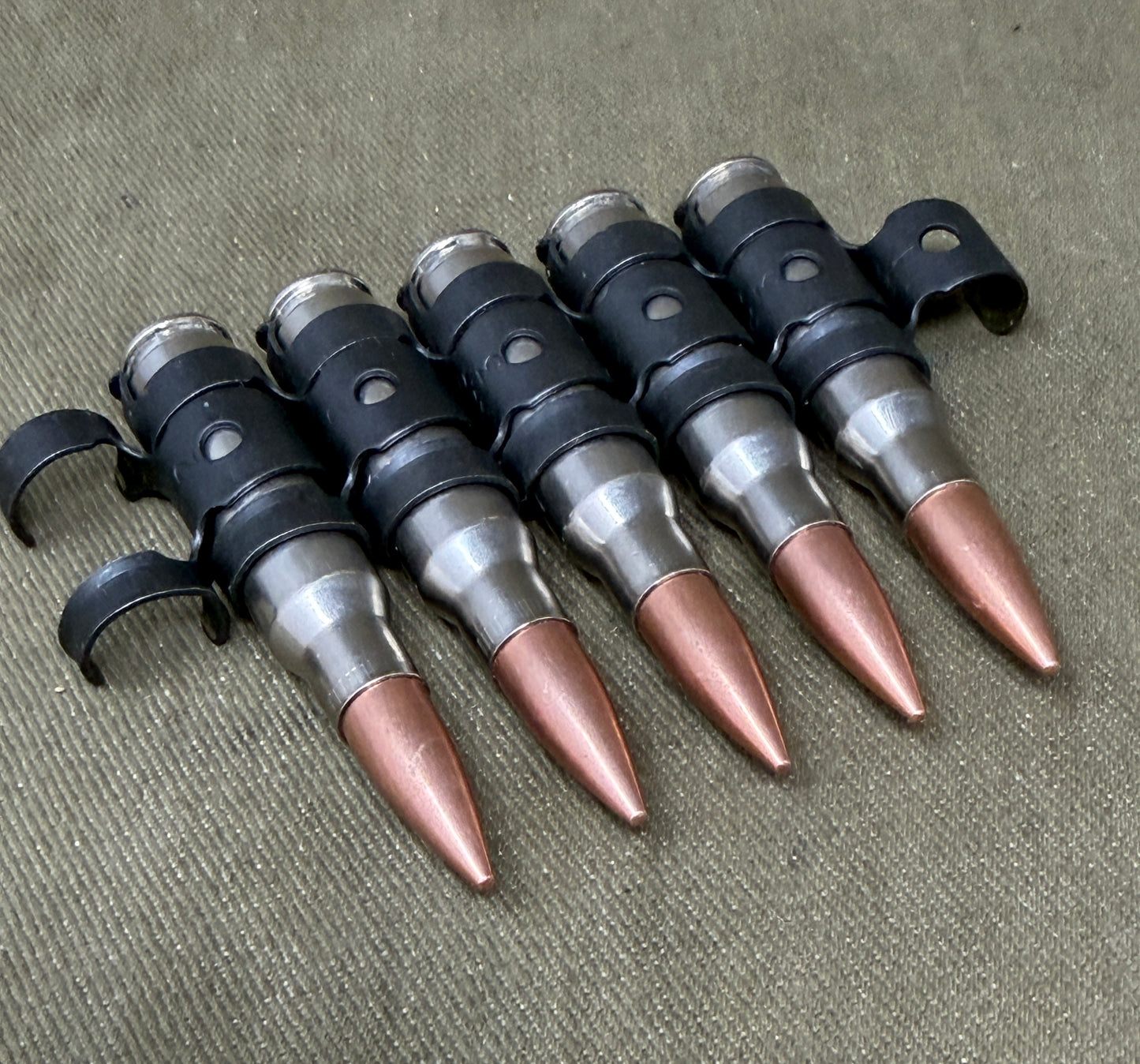 5 × Inert .308 / 7.62 NATO FC Cartridges in M13 Disintegrating GPMG Link