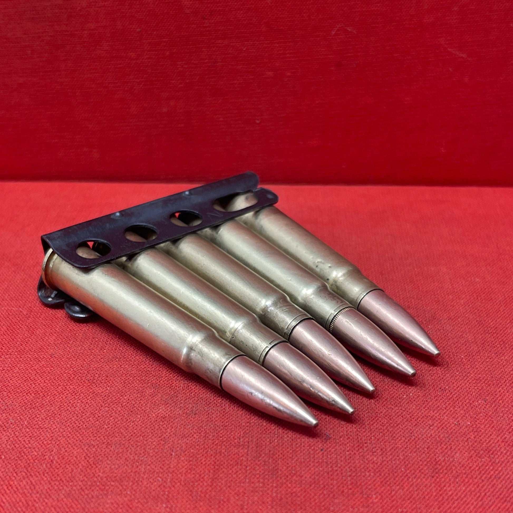 5 X Inert/ Display – .303 Lee Enfield Rounds In Charger Loading Clip