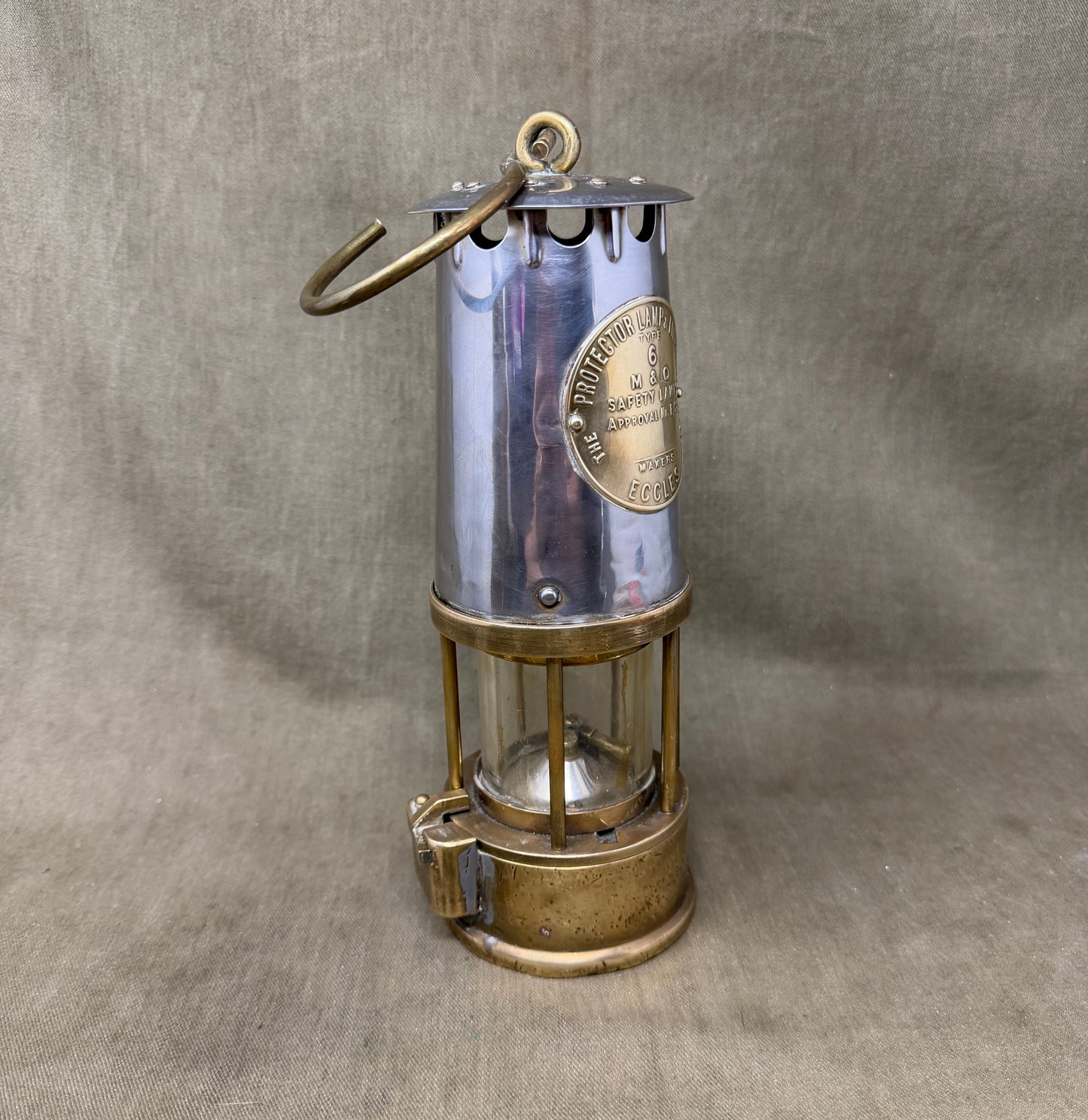 Original Eccles Protector Lamp Lighting Co Ltd Type 6 M & Q Safety Lamp – Approval No. B/28 Mining Lamp