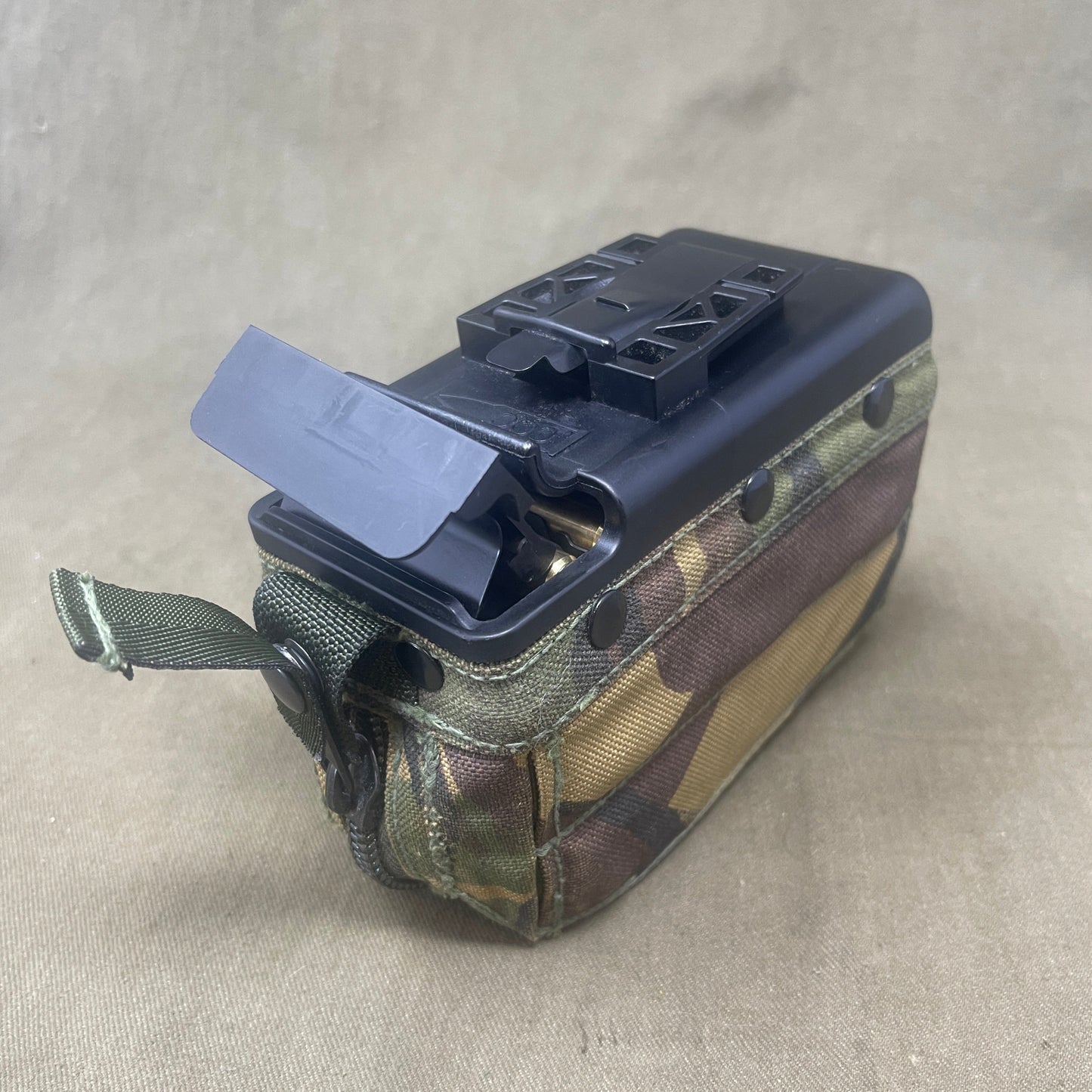 British 100 x 5.56mm INERT Rounds DPM Minimi Ammo Pouch