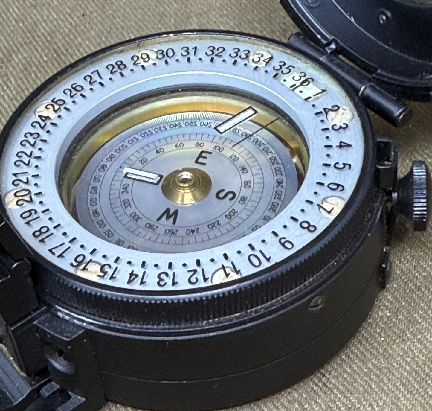 Original British Army M-73 Prismatic Marching Compass Dated August 1976 – Made in UK
