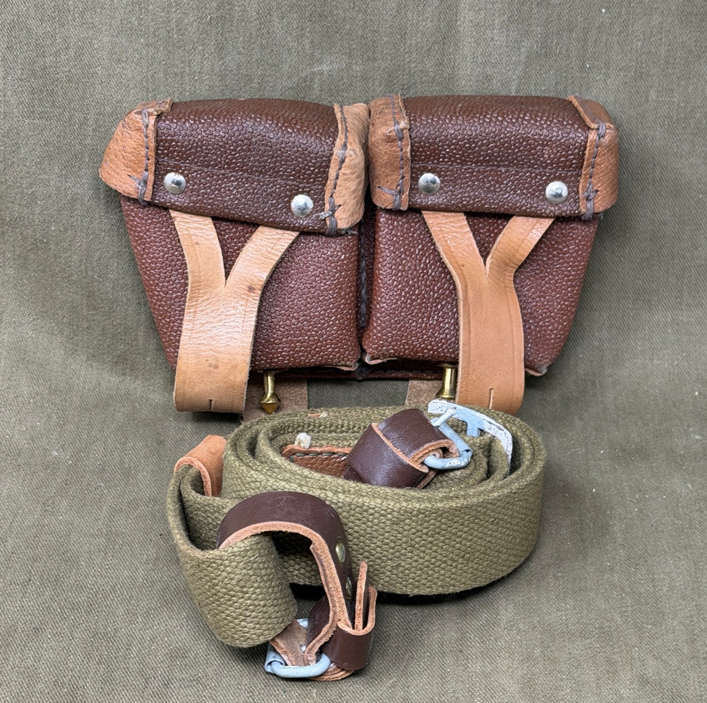 Original Soviet Mosin-Nagant Ammunition Pouch & Rifle Sling Set – 7.62x54R